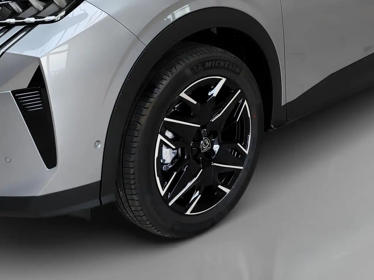 Peugeot 3008 Hybrid 145 GT DriveAssist+360+Navi+ACC+virtCP+19Z+ 10