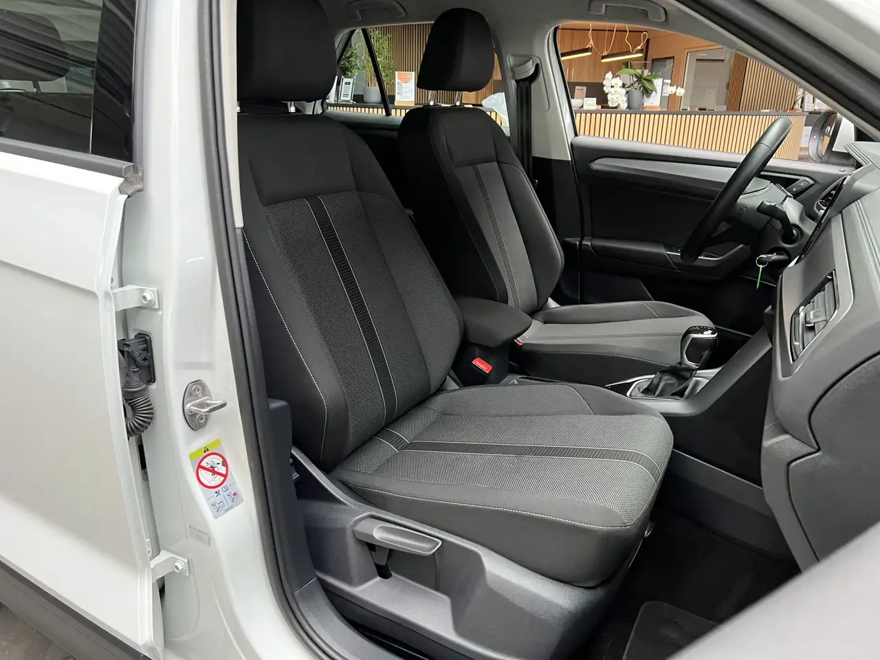 Volkswagen T-Roc 2.0TDI Life IQ-Drive DSG Navi ACC CarPlay, миниатюра 27