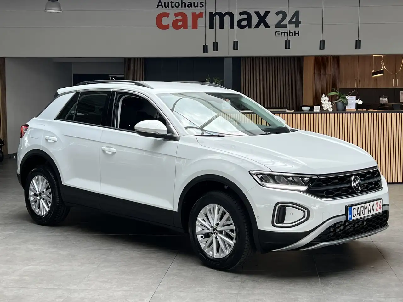 Volkswagen T-Roc 2.0TDI Life IQ-Drive DSG Navi ACC CarPlay