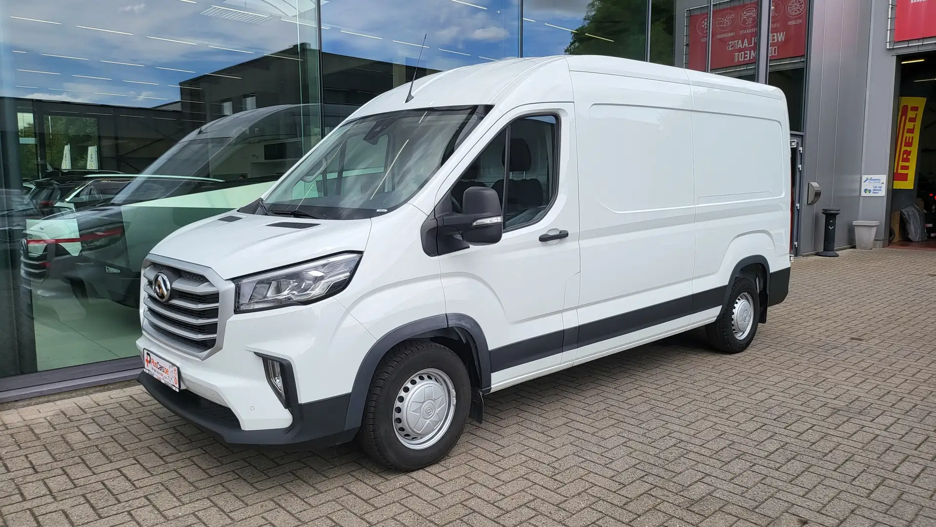 Maxus Deliver 9 2.0 ~ CarPlay ~ Camera ~ Airco ~ AEB ~ MegaDeal Blanco - 1
