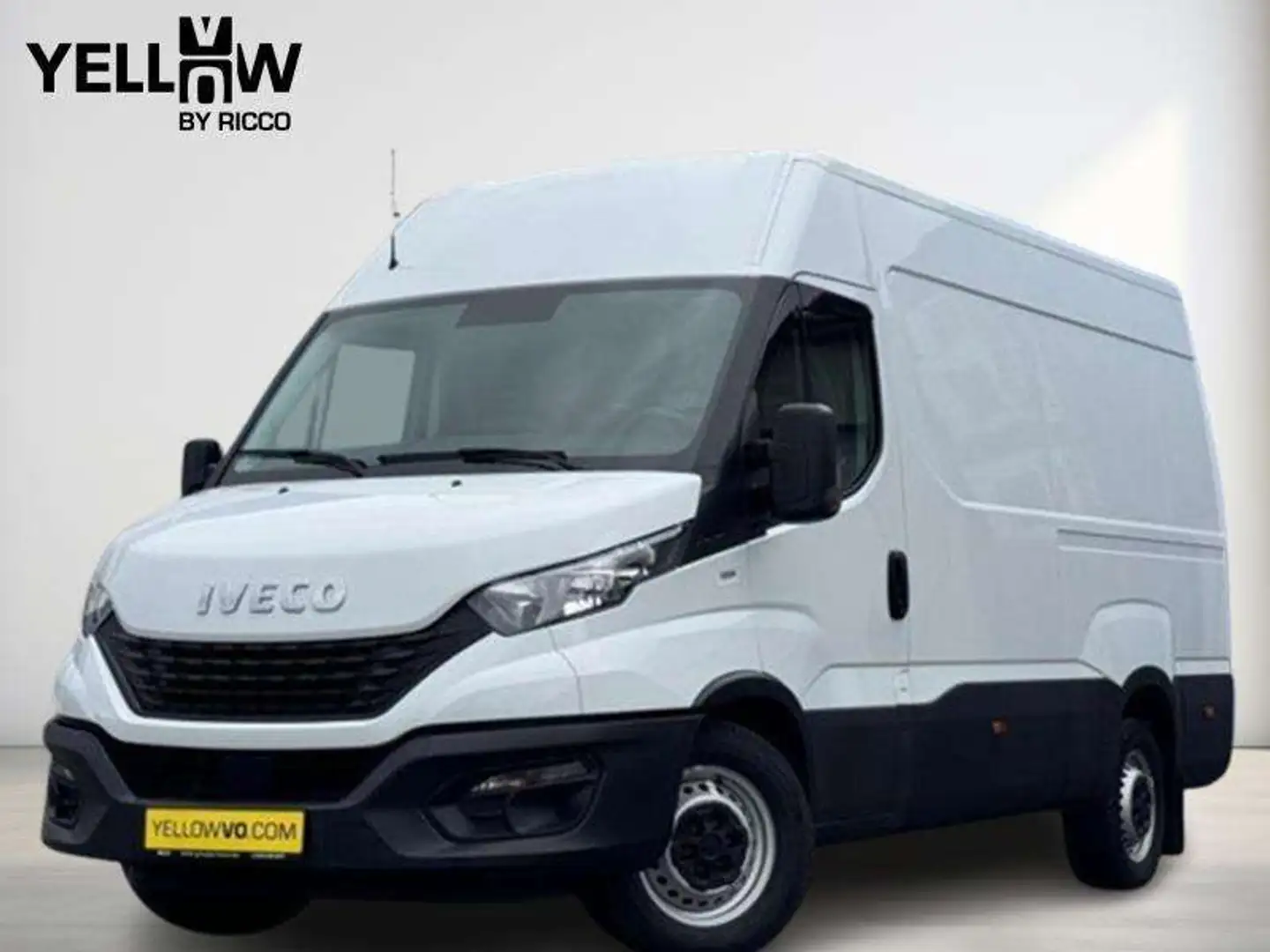Iveco Daily 35S16 / L3H2 / 156ch Blanc - 1