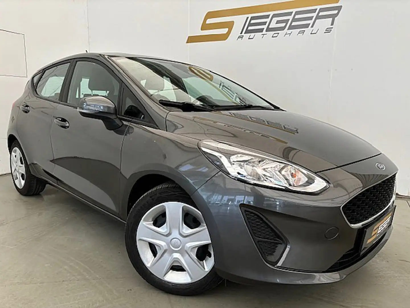 Ford Fiesta Trend 1,1 Start/Stop Grau - 1