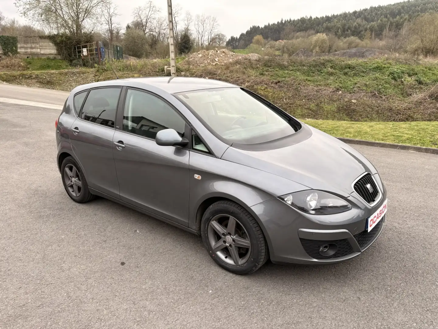 SEAT Altea 2.0TDI CR I-Tech Gris - 1