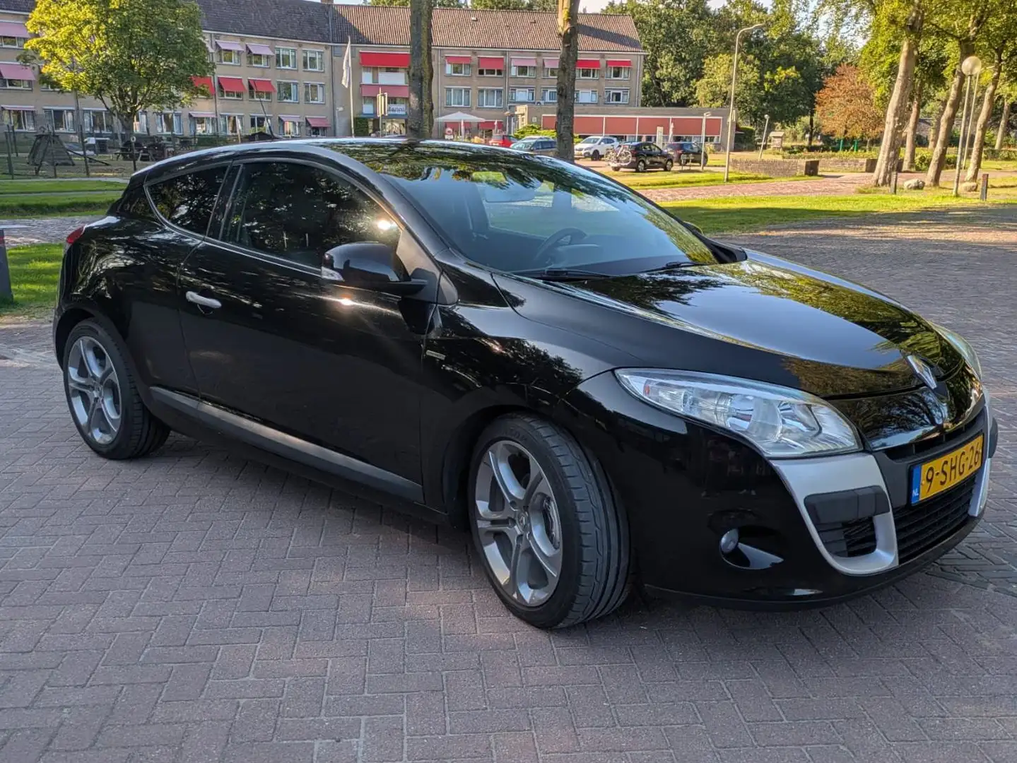 Renault Megane Megane 1.4 TCe GT-Line Zwart - 1