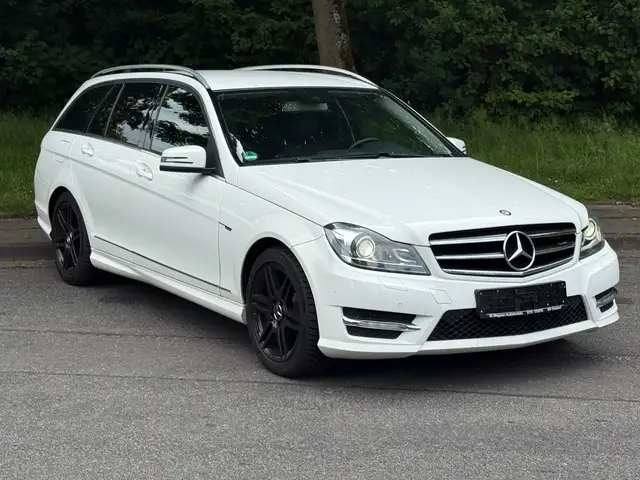 Mercedes-Benz C 220 T CDI BlueEfficiency,AMG,Navi,Leder,Bi-Xen