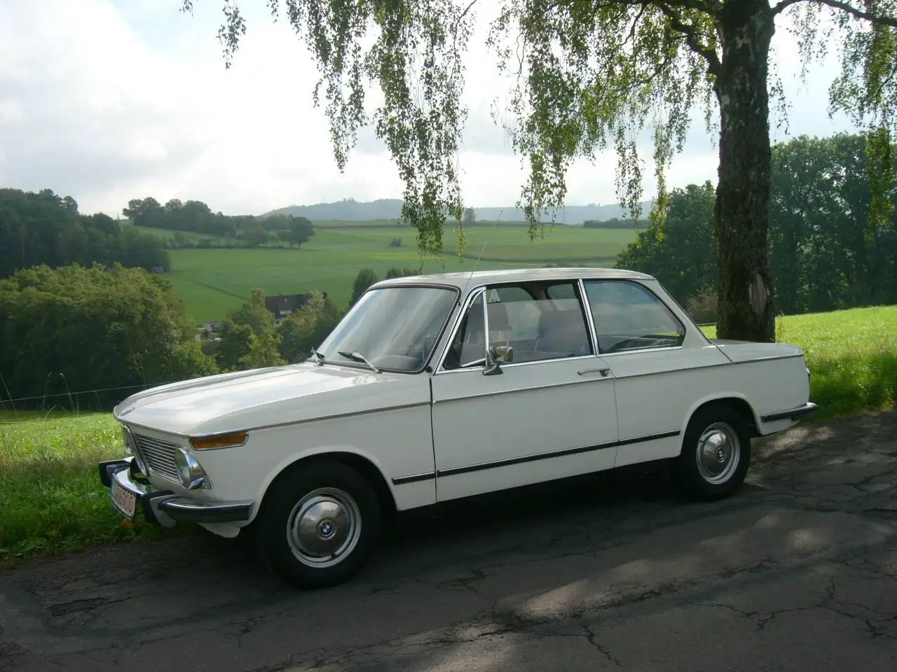 BMW 2002 1802 - Rundleuchter, chamonix, TÜV neu, H-Zulassung, viele Neuteile, foto 6