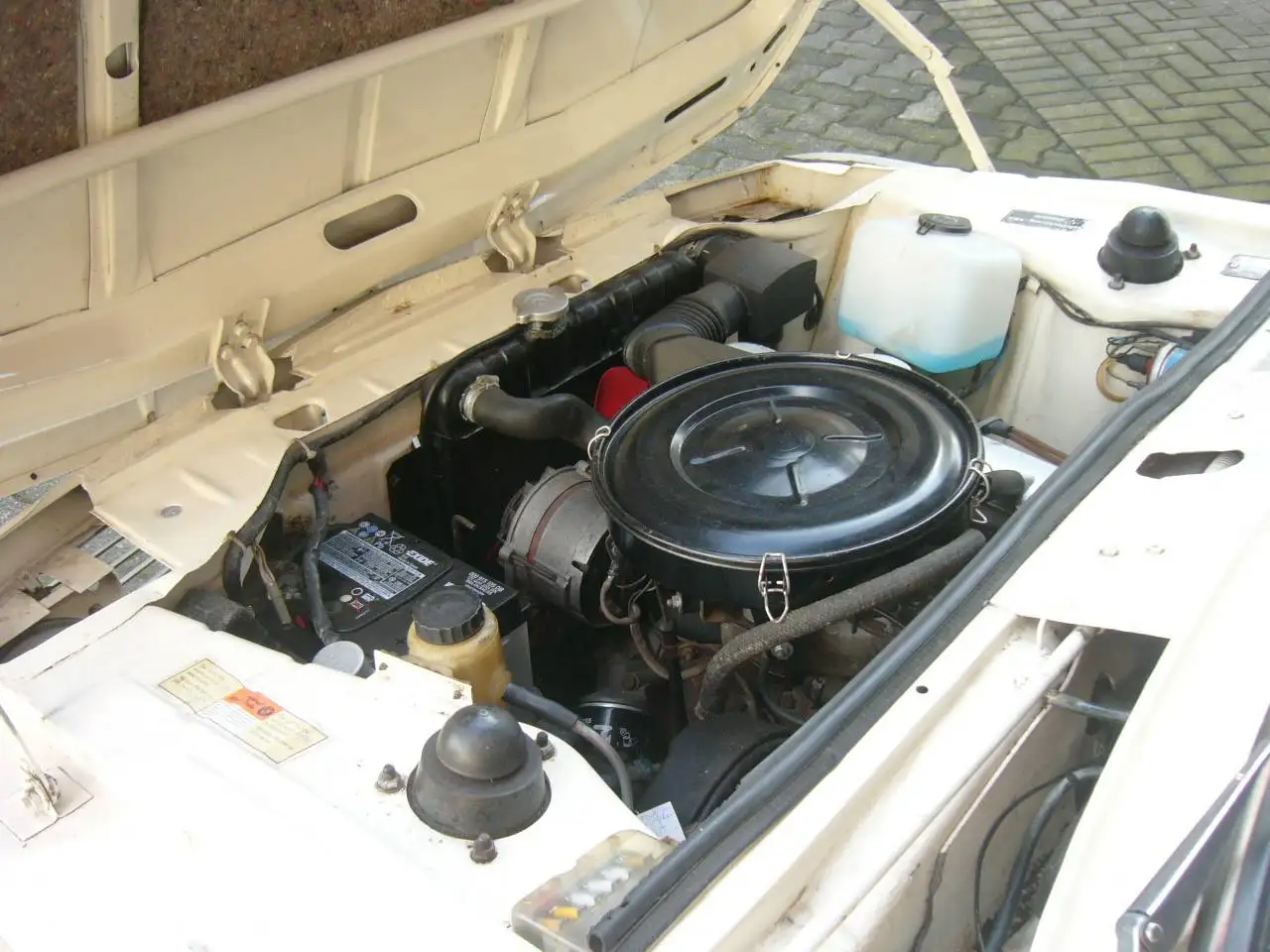 BMW 2002 1802 - Rundleuchter, chamonix, TÜV neu, H-Zulassung, viele Neuteile, foto 9