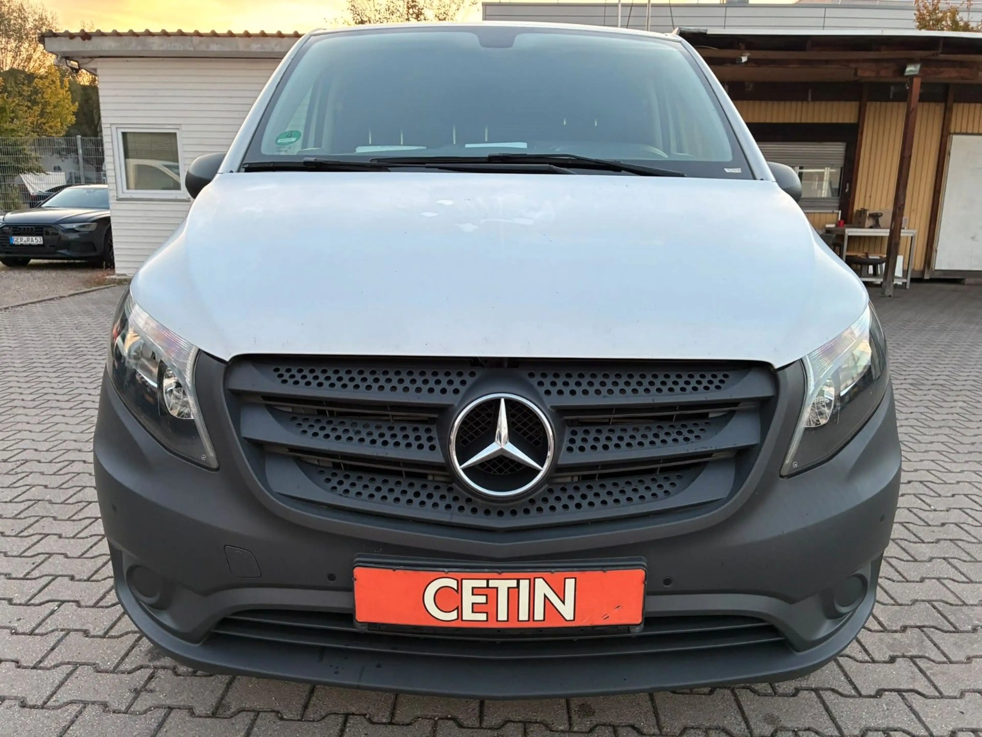 Mercedes-Benz Vito Kasten 111 CDI FWD kompakt — photo 2