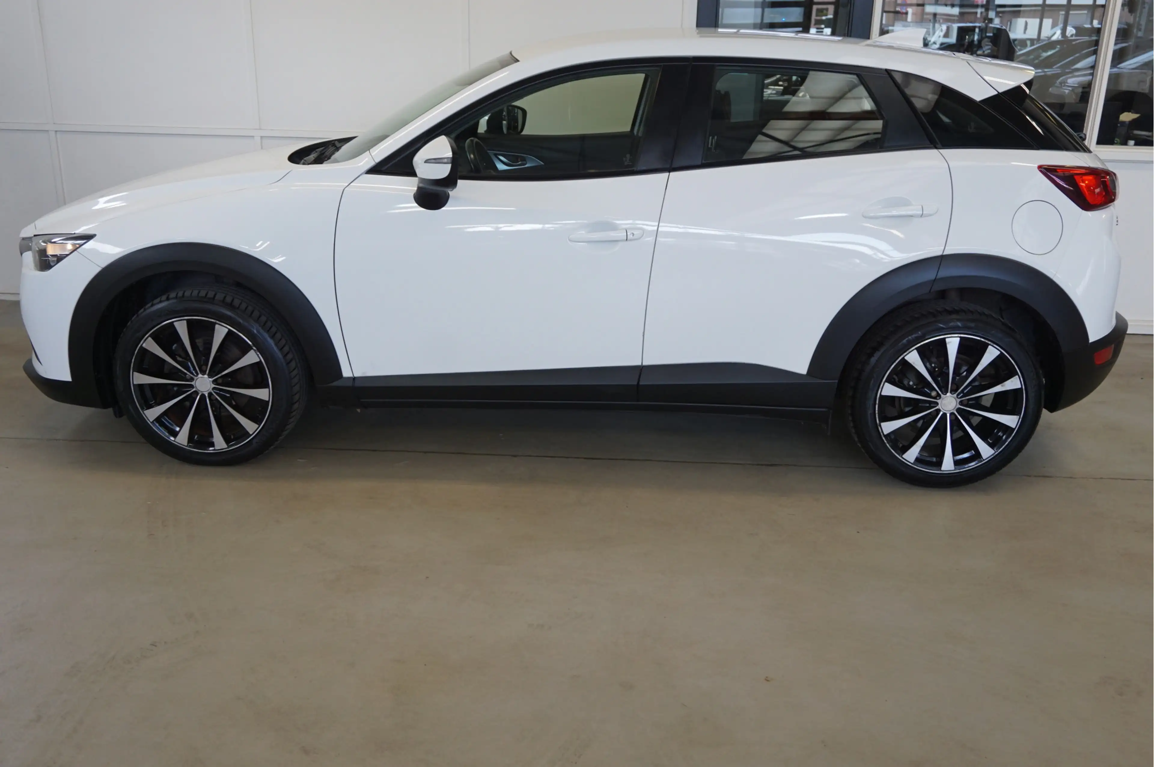 Mazda CX-3 2.0 SkyActiv-G 120 GT-M Trekhaak — photo 10