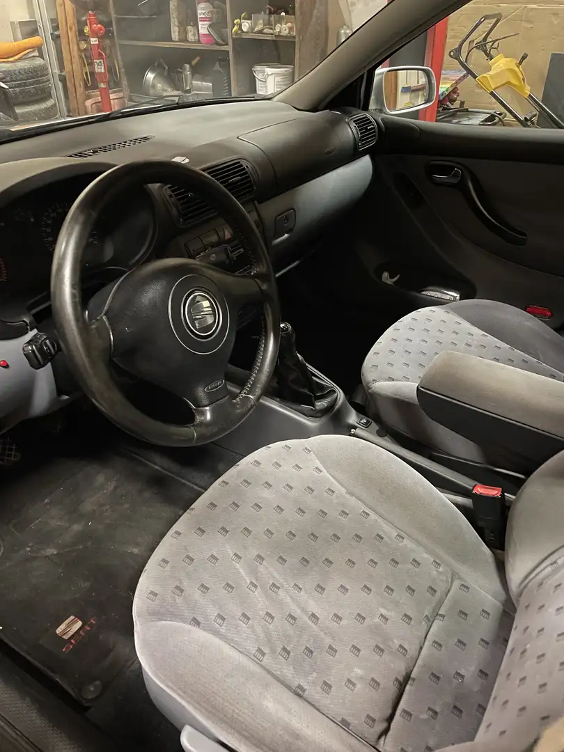 SEAT Toledo 1,9 Sport SD TDi - 2