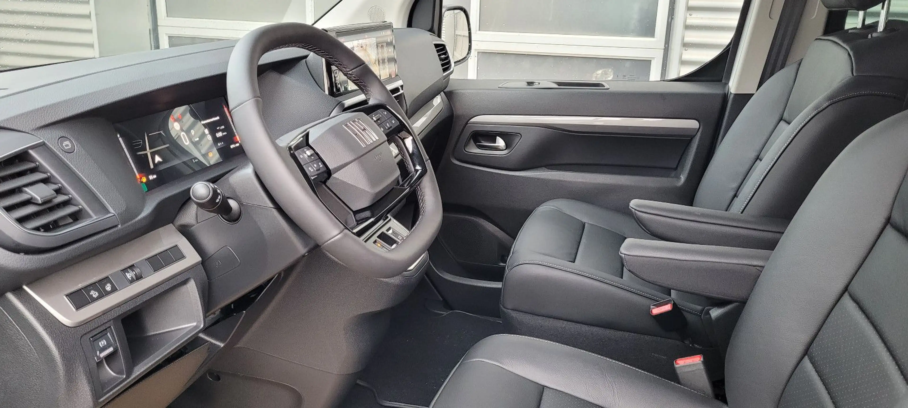 Fiat Ulysse 180 BlueHDi L3 Top - 8 Sitzer — photo 8