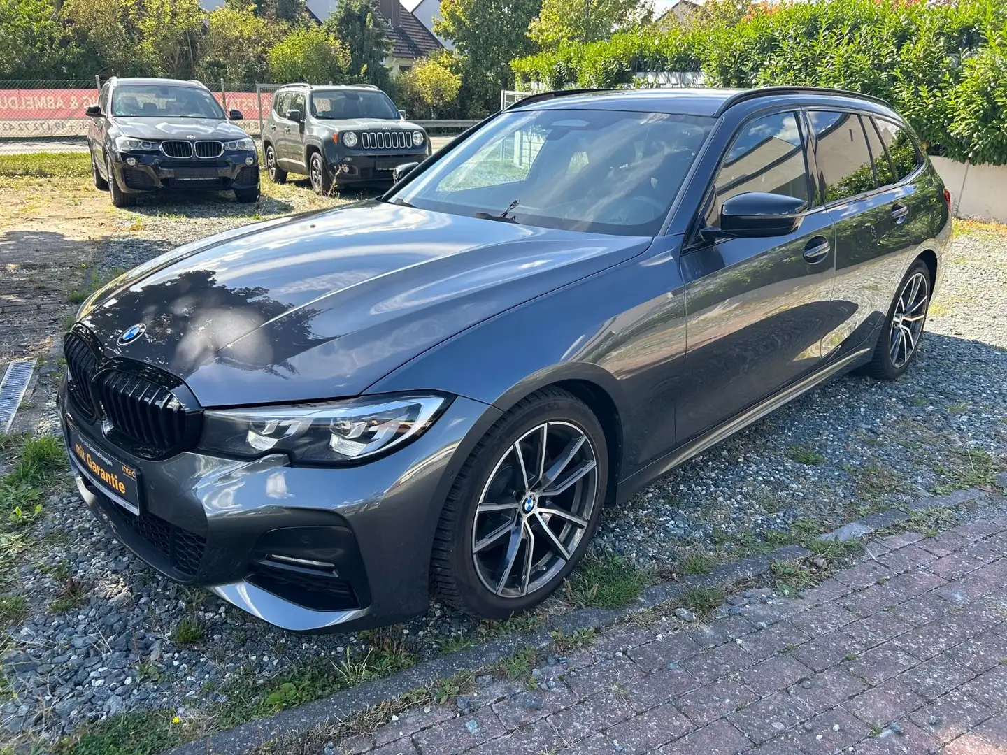 BMW 320 Touring 320 d M Sport Gris - 1