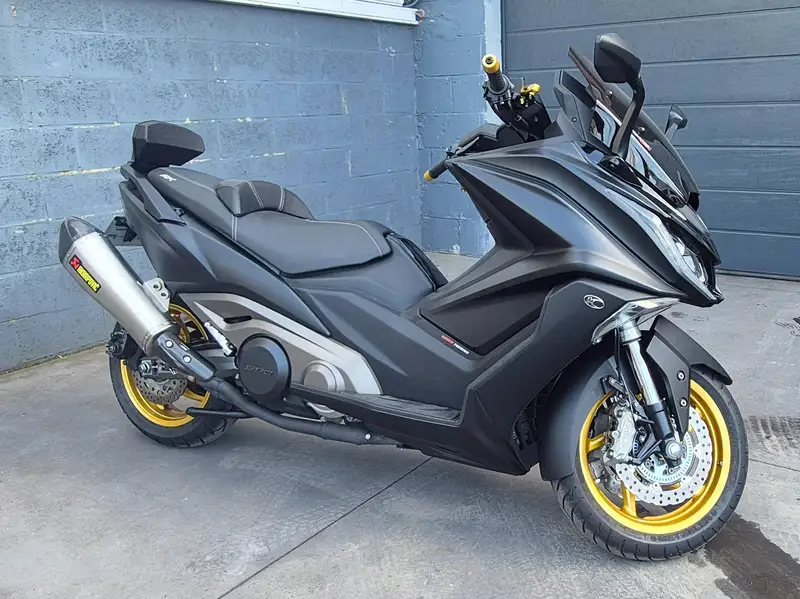 Kymco AK 550 - foto 2