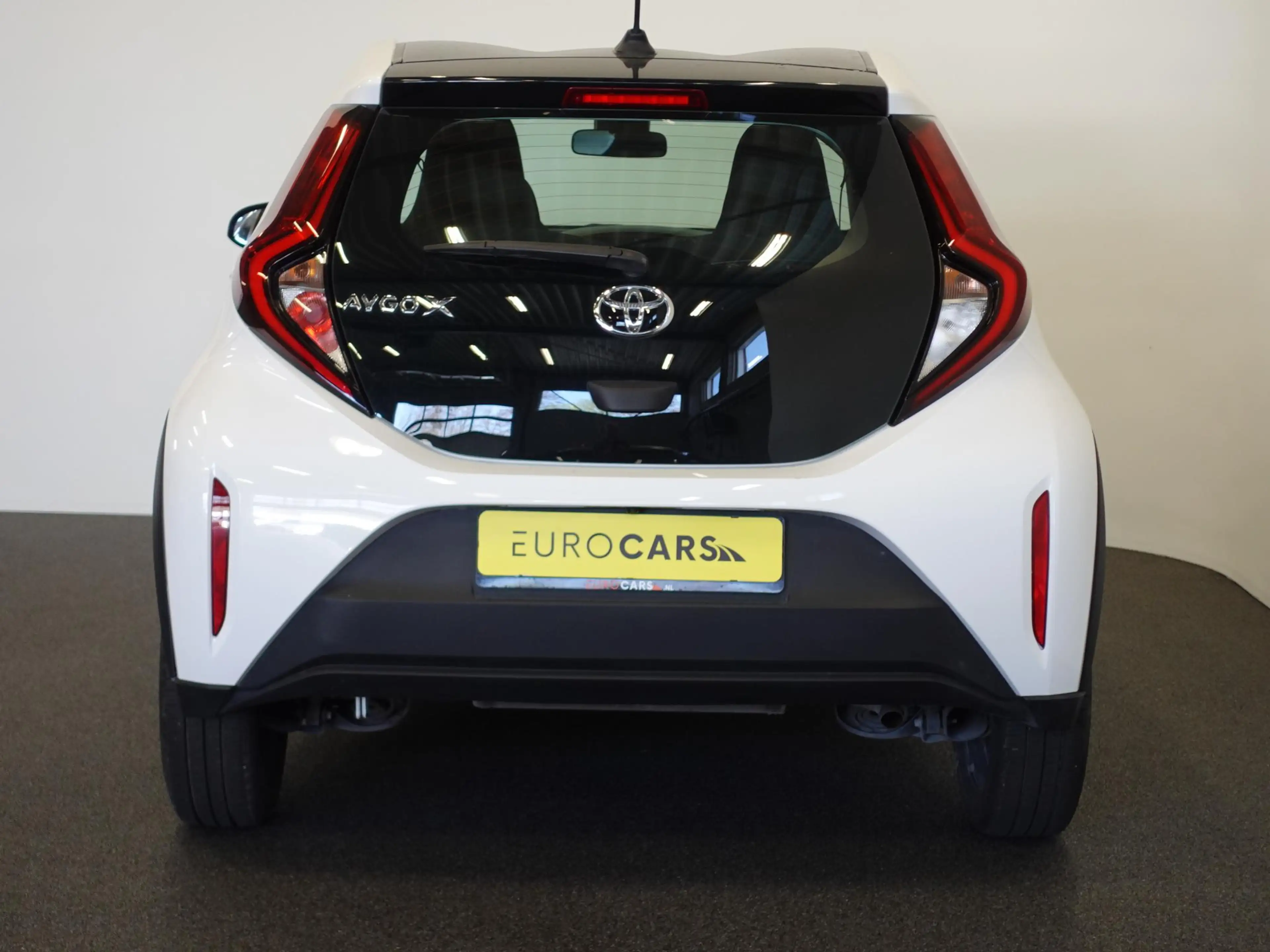 Toyota Aygo X 1.0 VVT-i S-CVT Automaat Play Airco Adaptive Cruis — photo 3
