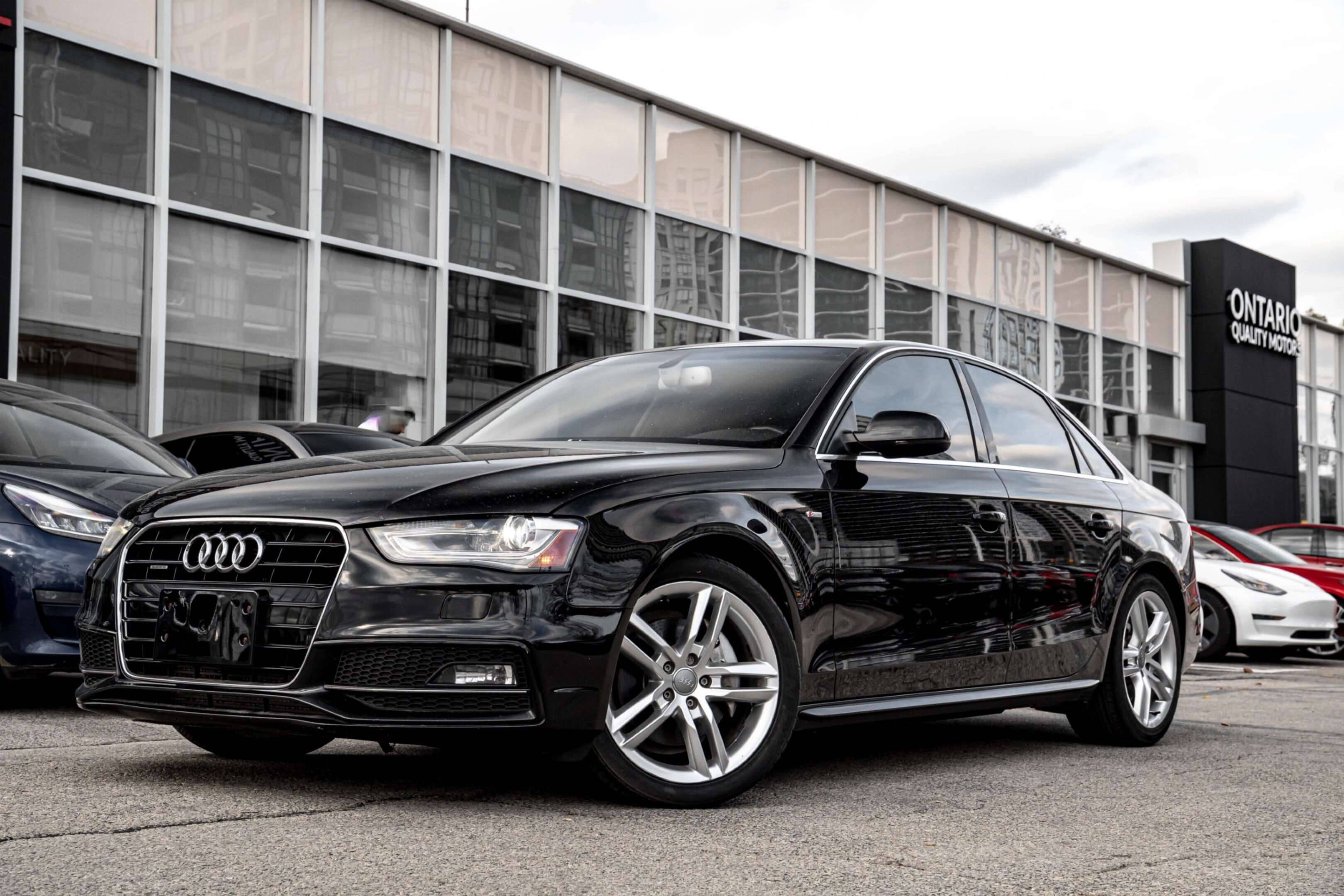 2016 Audi A4 4dr Sdn Auto Technik plus quattro thumb 32