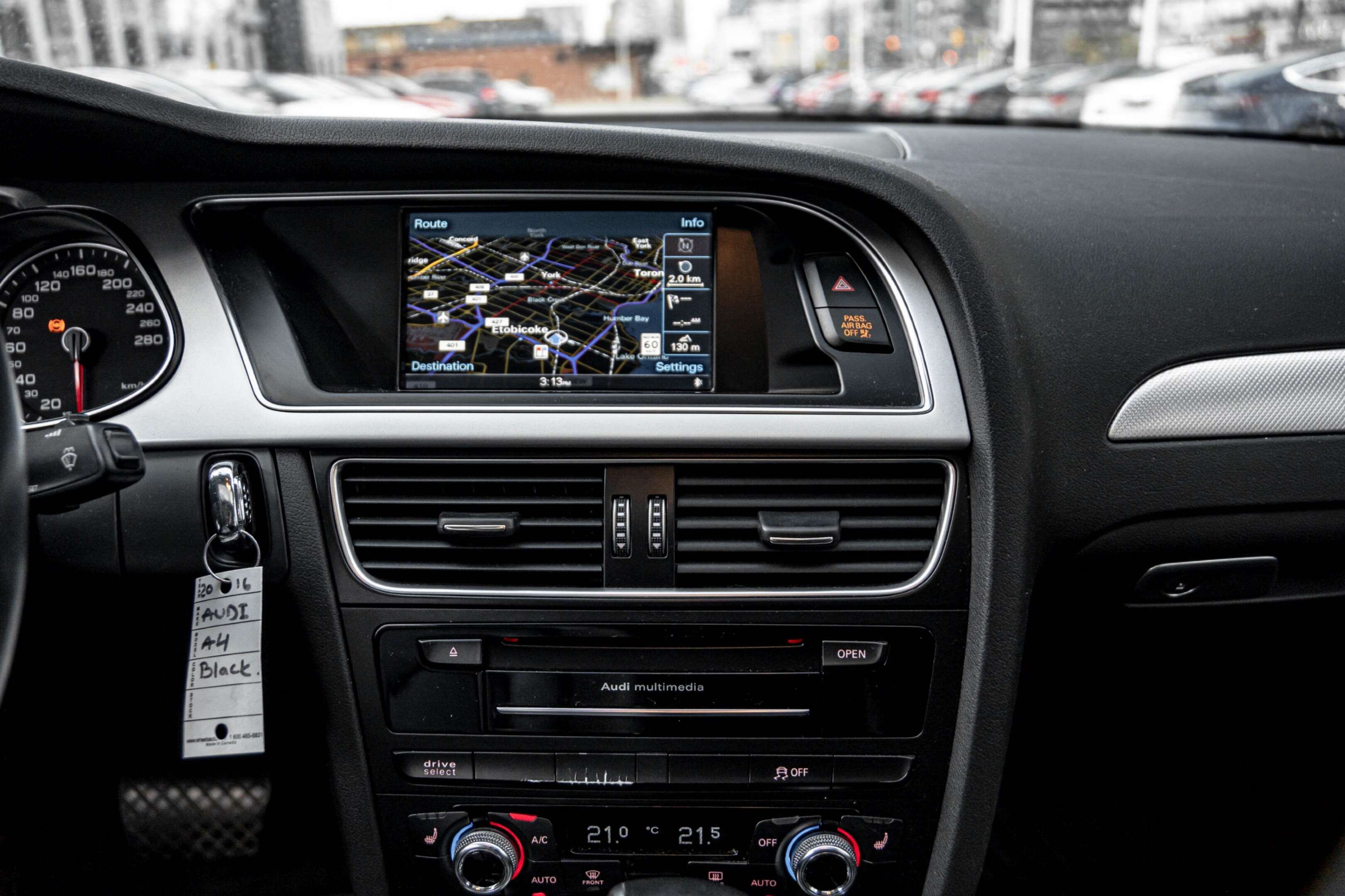 2016 Audi A4 4dr Sdn Auto Technik plus quattro thumb 56