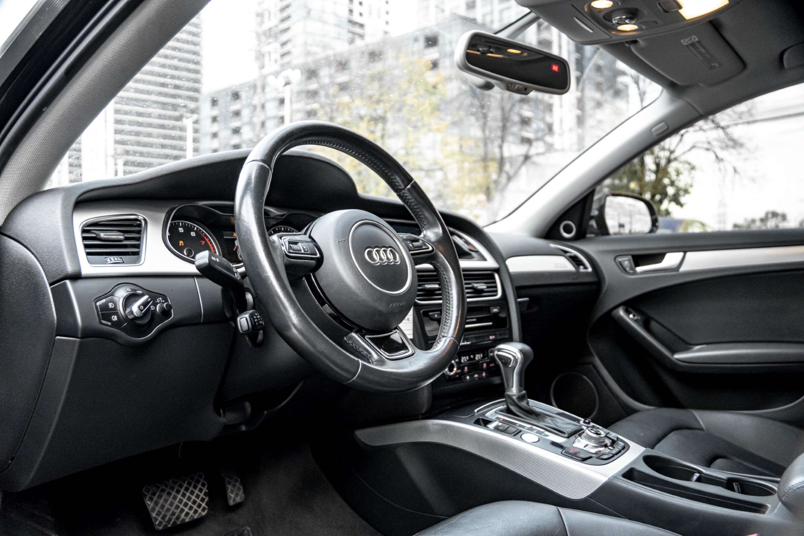2016 Audi A4 4dr Sdn Auto Technik plus quattro thumb 45