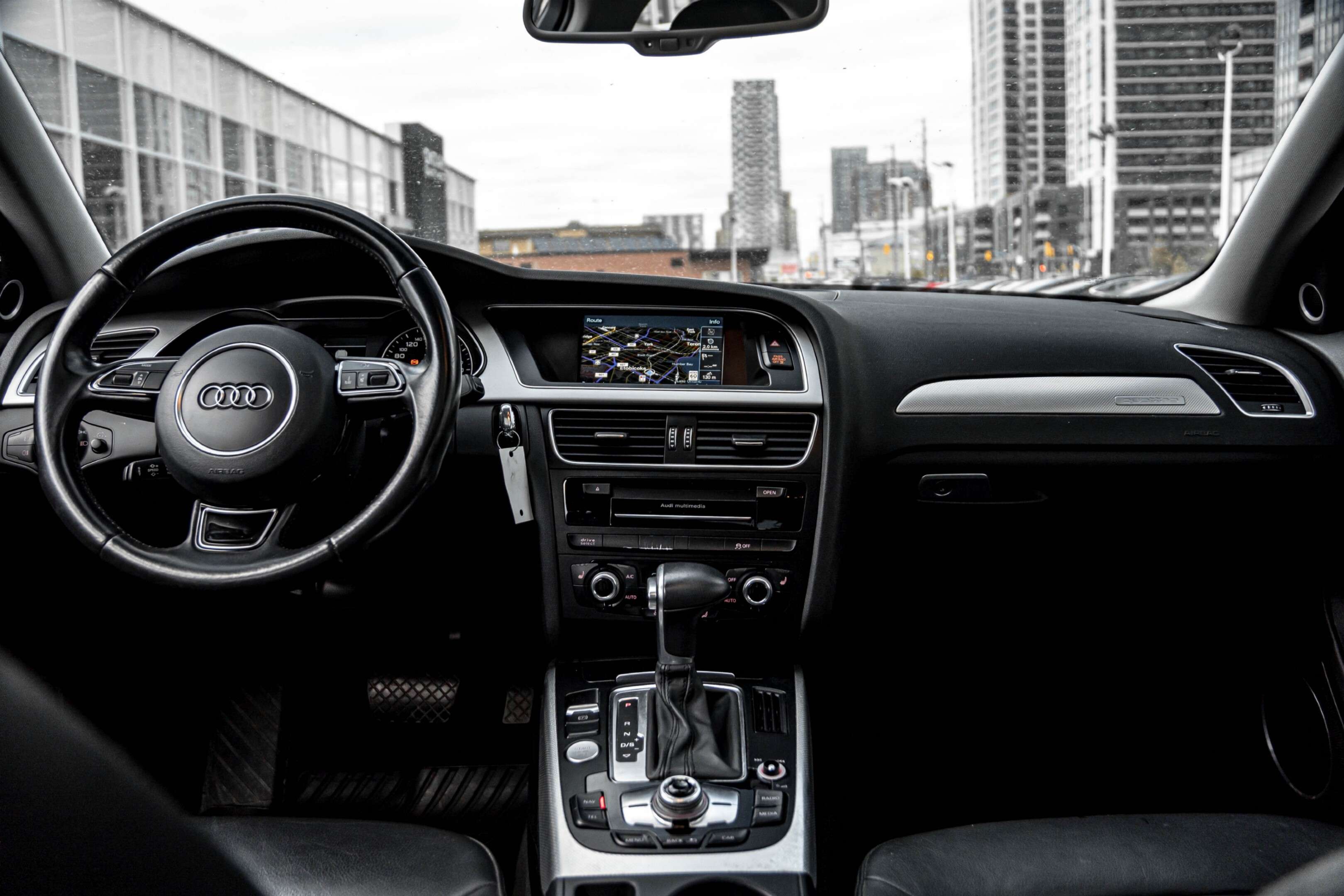 2016 Audi A4 4dr Sdn Auto Technik plus quattro thumb 51