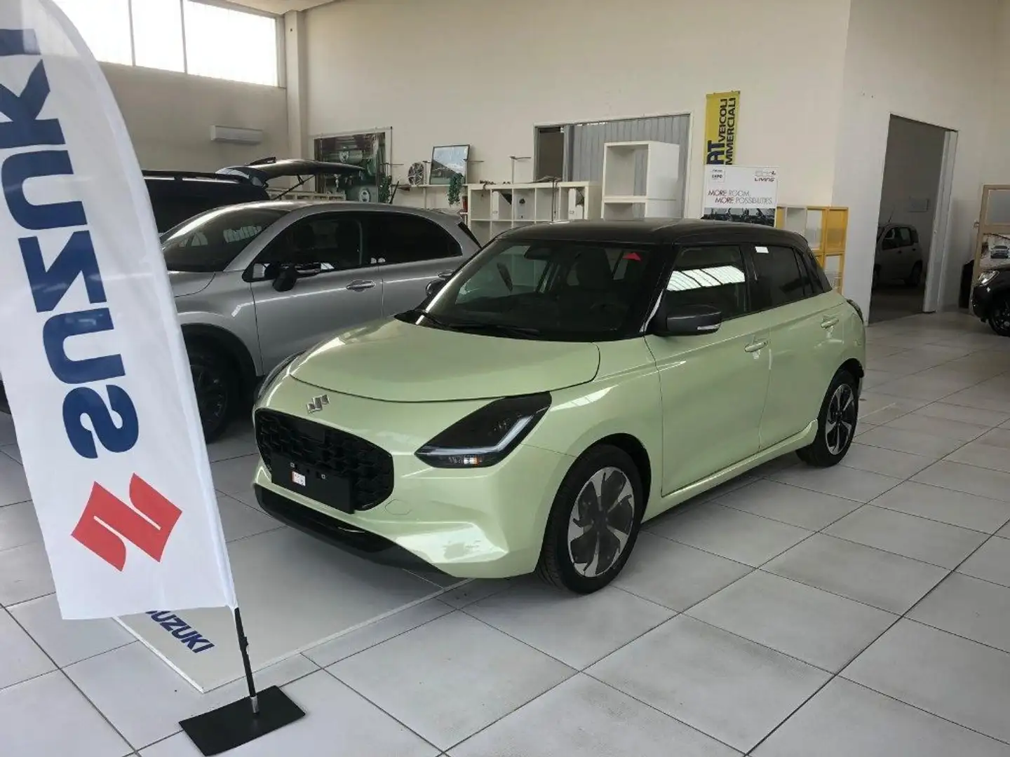 Suzuki Swift 1.2 Hybrid Top 2wd NUOVO DA IMMATRICOLARE Grigio - 1