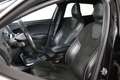 Volvo V40 2.0 T2 Nordic+ R-Design, Leder, Navigatie, Stoelve Zwart - thumbnail 4