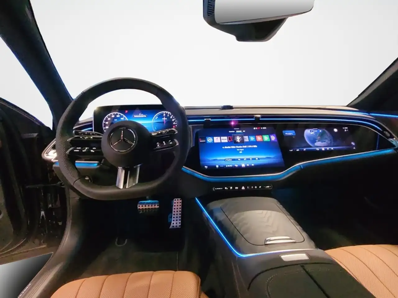 Mercedes-Benz E 300 de T AMG NIGHT PANO DISTRON DIGITAL-LIGHT 16