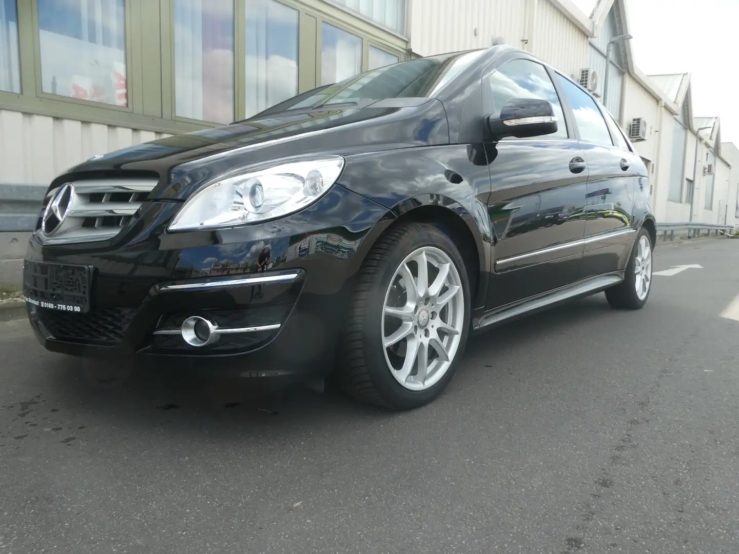 Mercedes-Benz B 160 B 160*2.Hand*Automatic*Garantie*2.Hand*Navi* Negru - 1