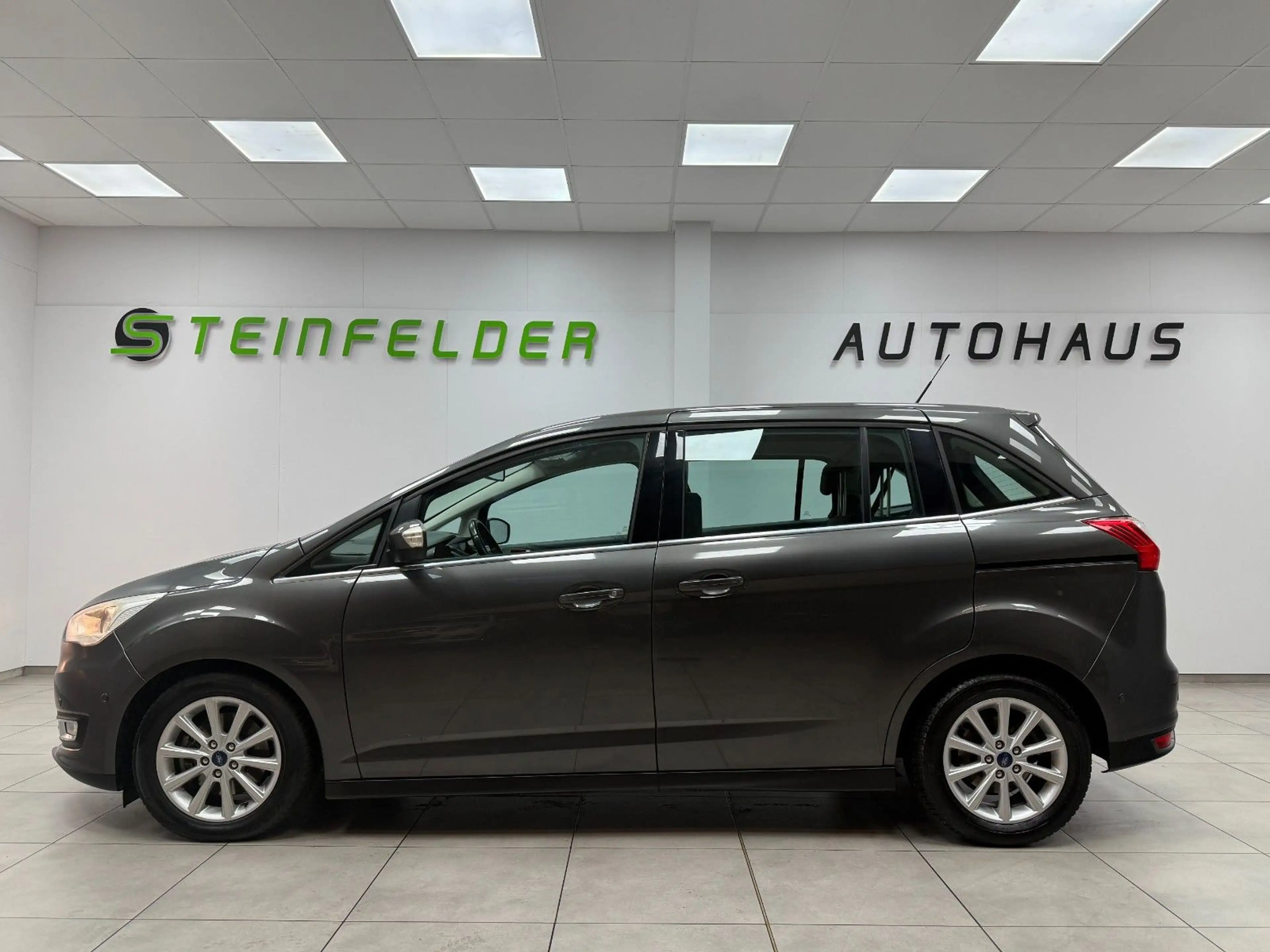 Ford Grand C-Max Grand C-MAX 2.0 TDCi Titanium / NAVI / SHZ / — photo 8