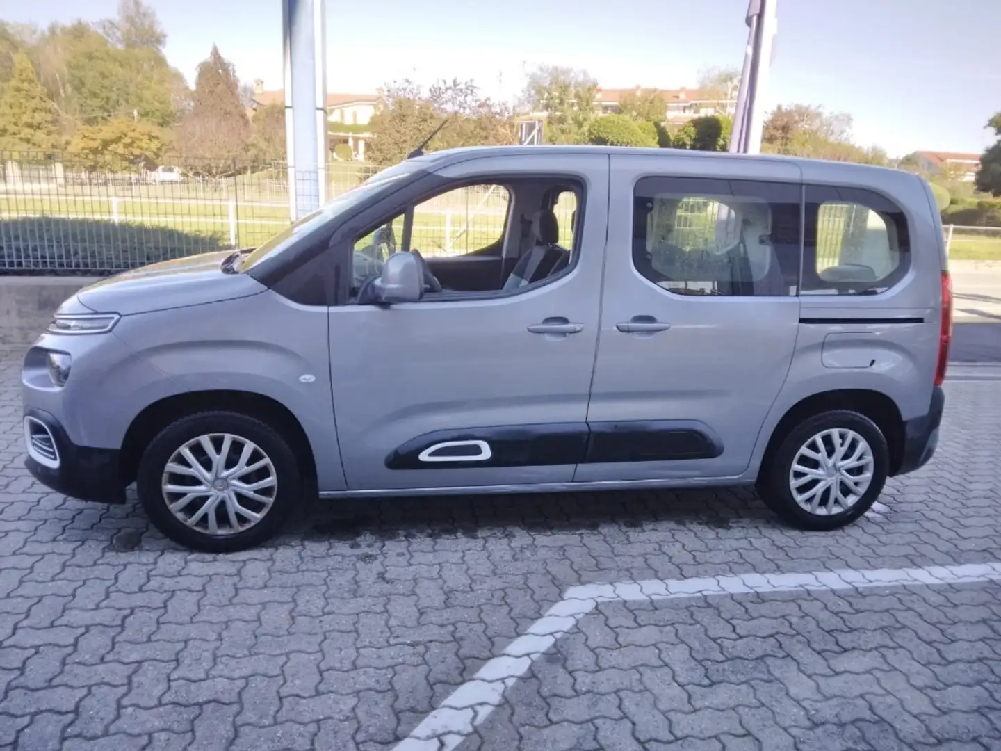 Citroen Berlingo M 1.5 BlueHDi Live Gris - 1