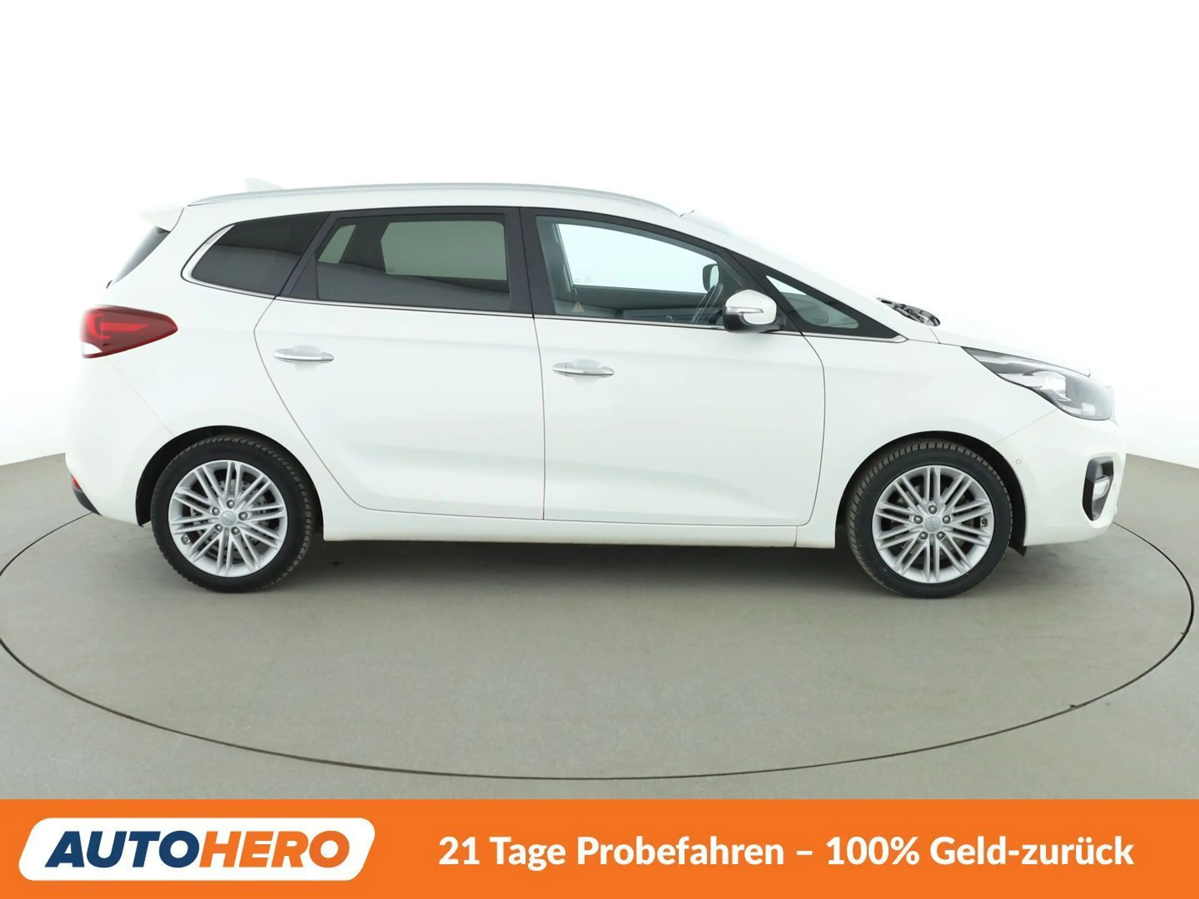 Kia Carens 1.6 GDI Vision*NAVI*SPUR*PDC*SHZ*KLIMA*TEMPO* — photo 7