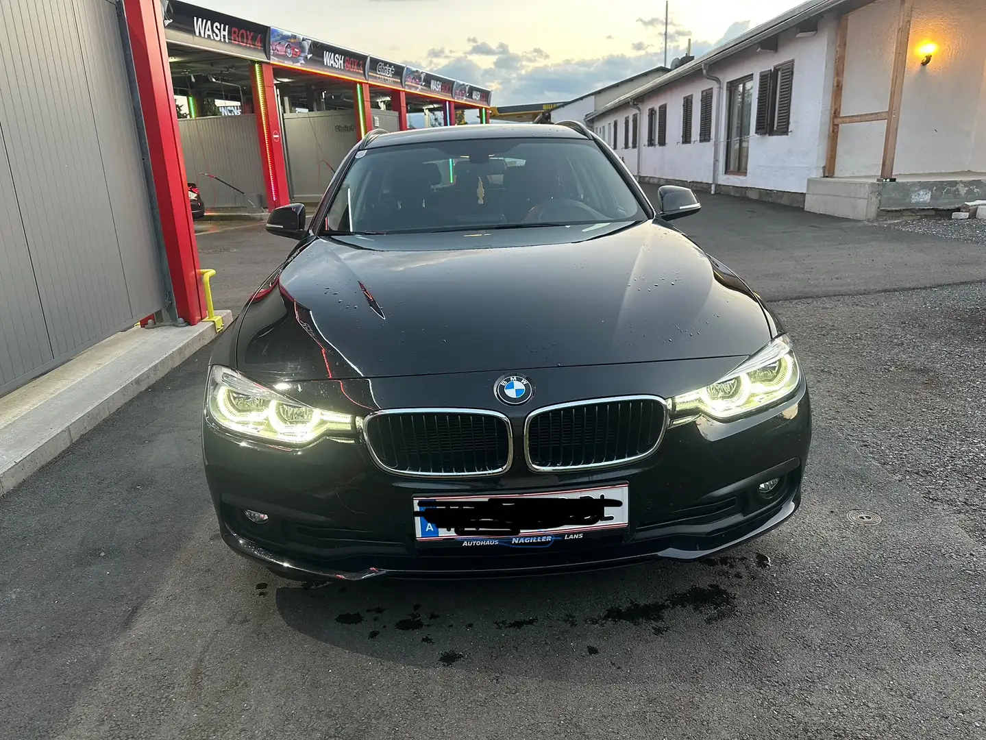 BMW 316 316d Touring Schwarz - 1