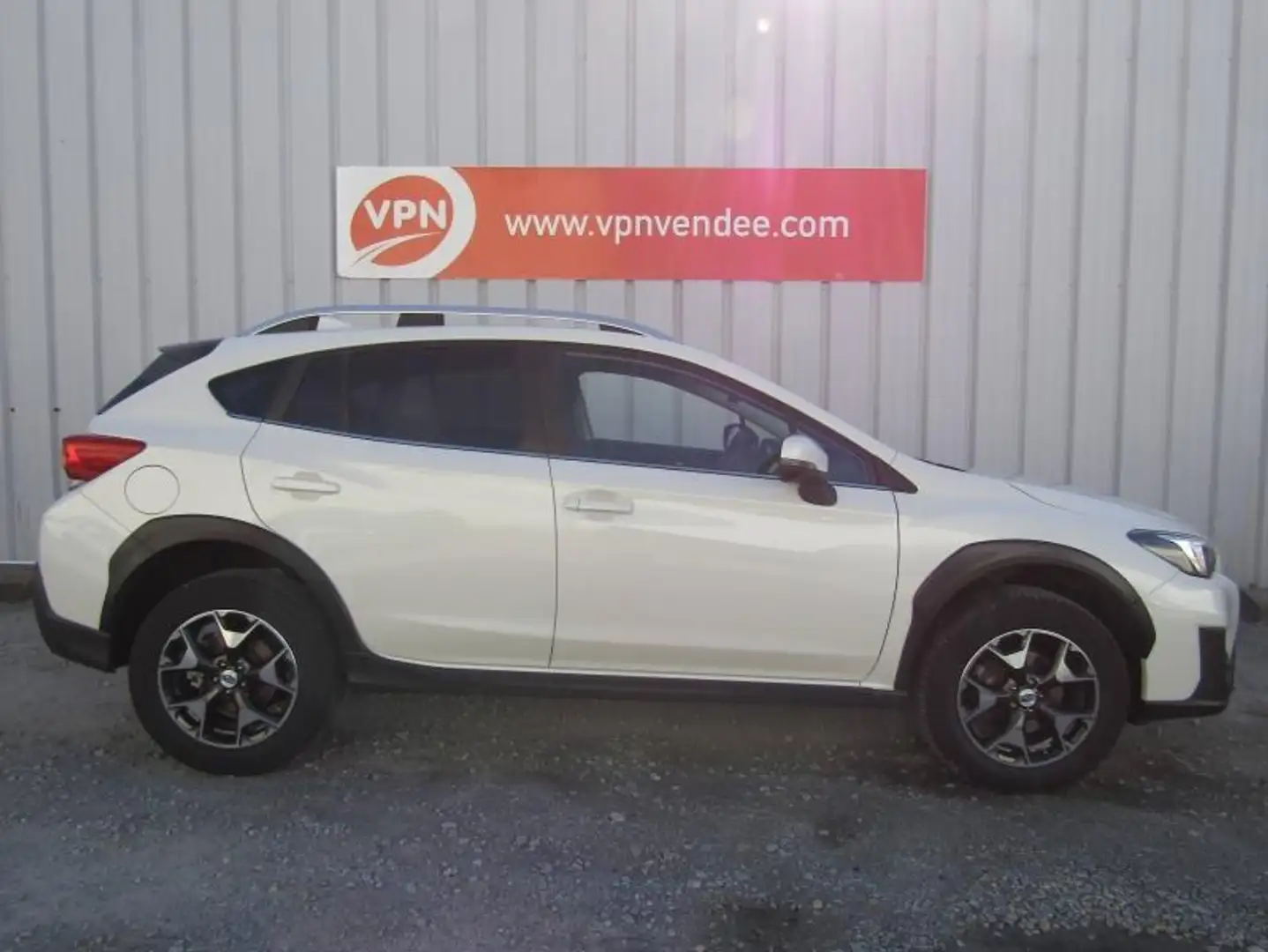 Subaru XV 1.6i 114ch Eyesight Premium MY19 Weiß - 2