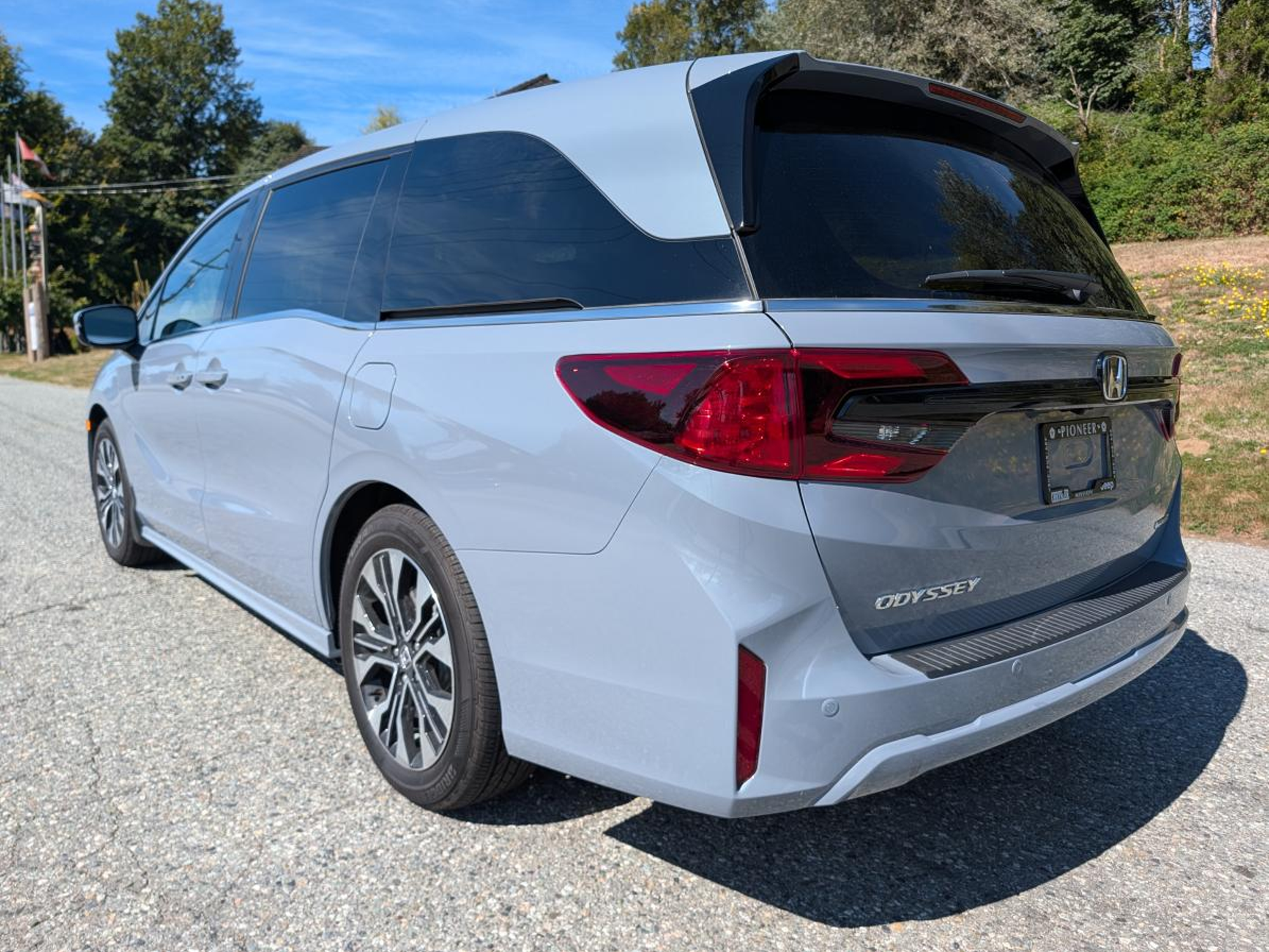 2026 Honda Odyssey Touring  - Navigation -  Cooled Seats [
  "Naviga — снимка 1