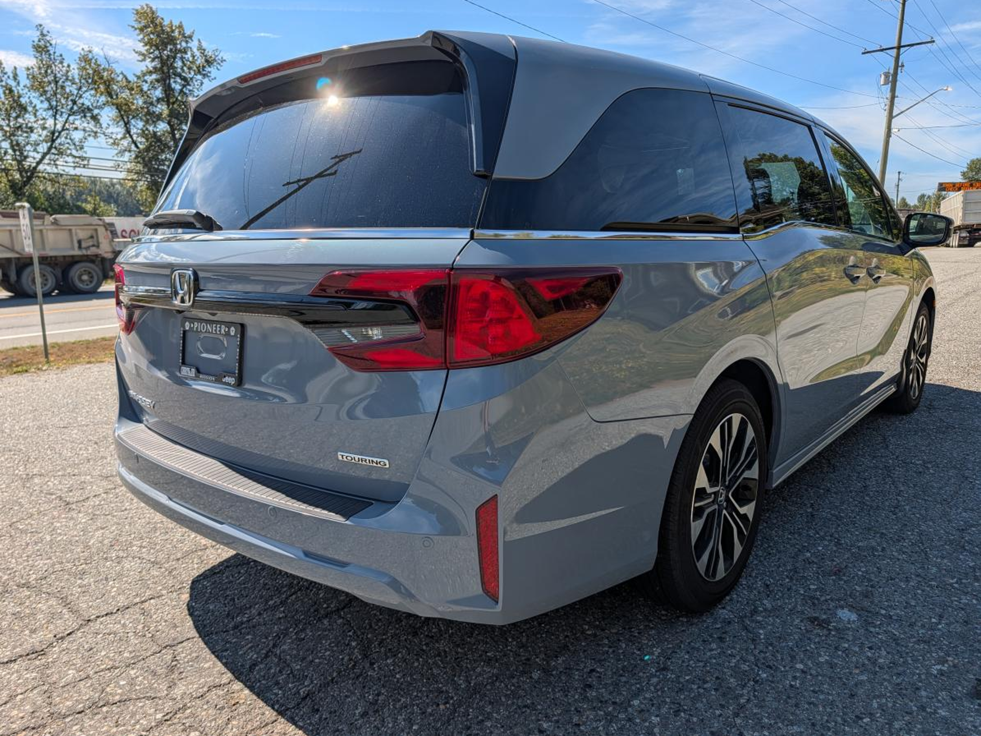 2026 Honda Odyssey Touring  - Navigation -  Cooled Seats [
  "Naviga — снимка 1