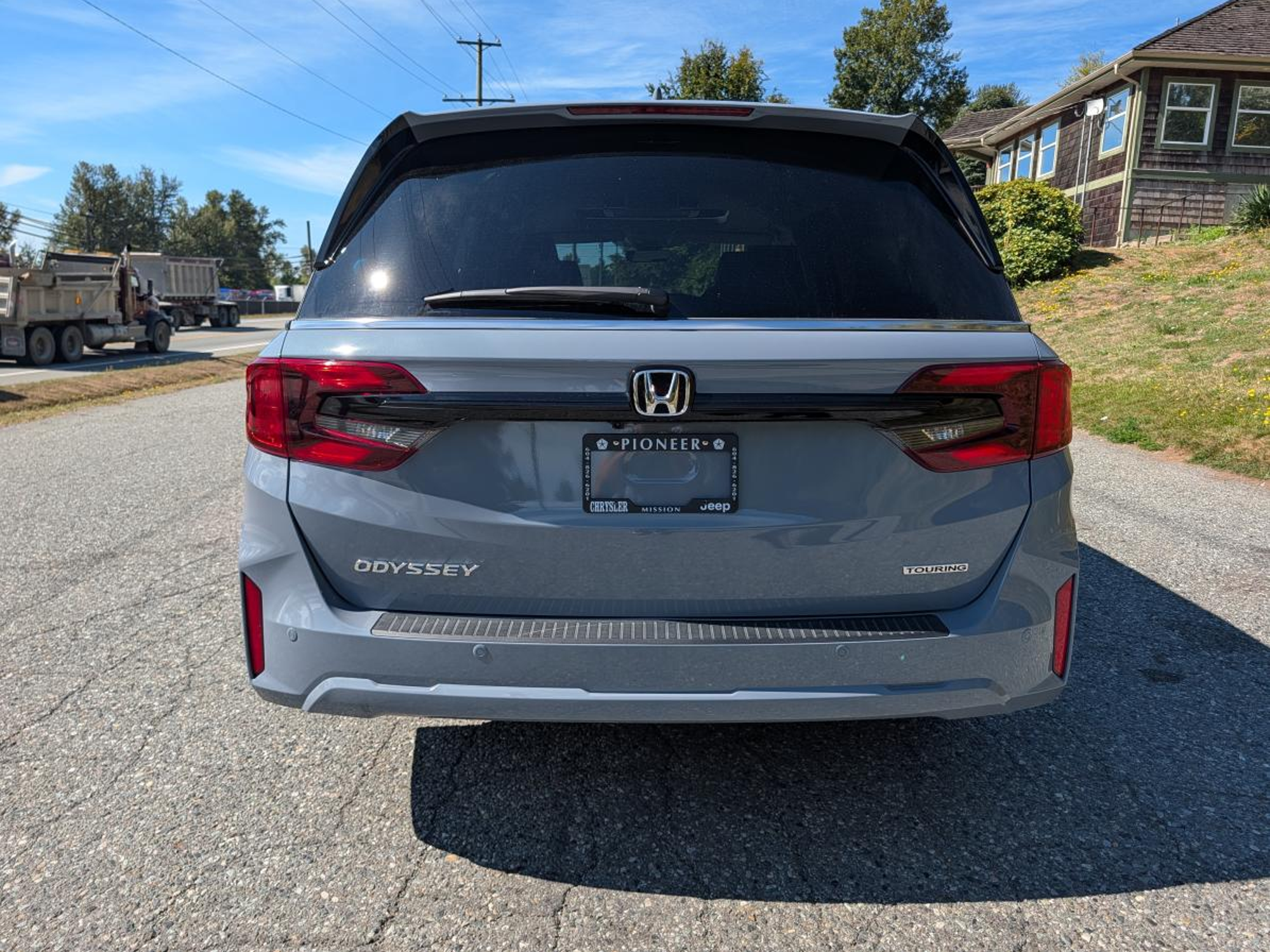 2026 Honda Odyssey Touring  - Navigation -  Cooled Seats [
  "Naviga — снимка 1