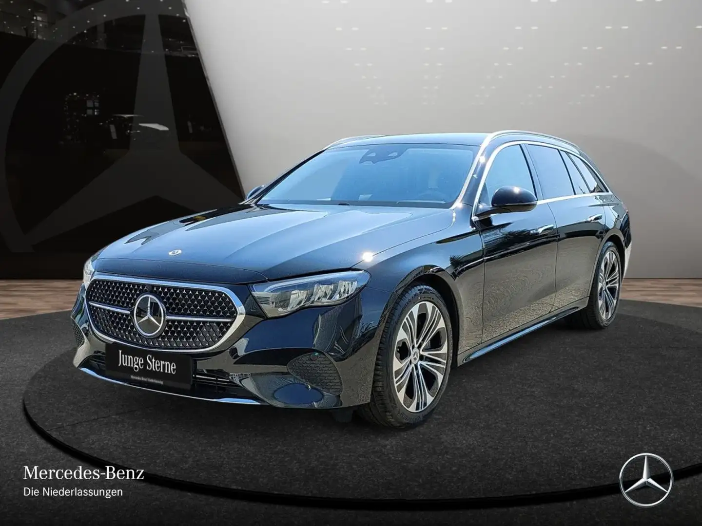 Mercedes-Benz E 300 e T Hybrid Avantgarde Fahrass Distr. LED AHK Schwarz - 2