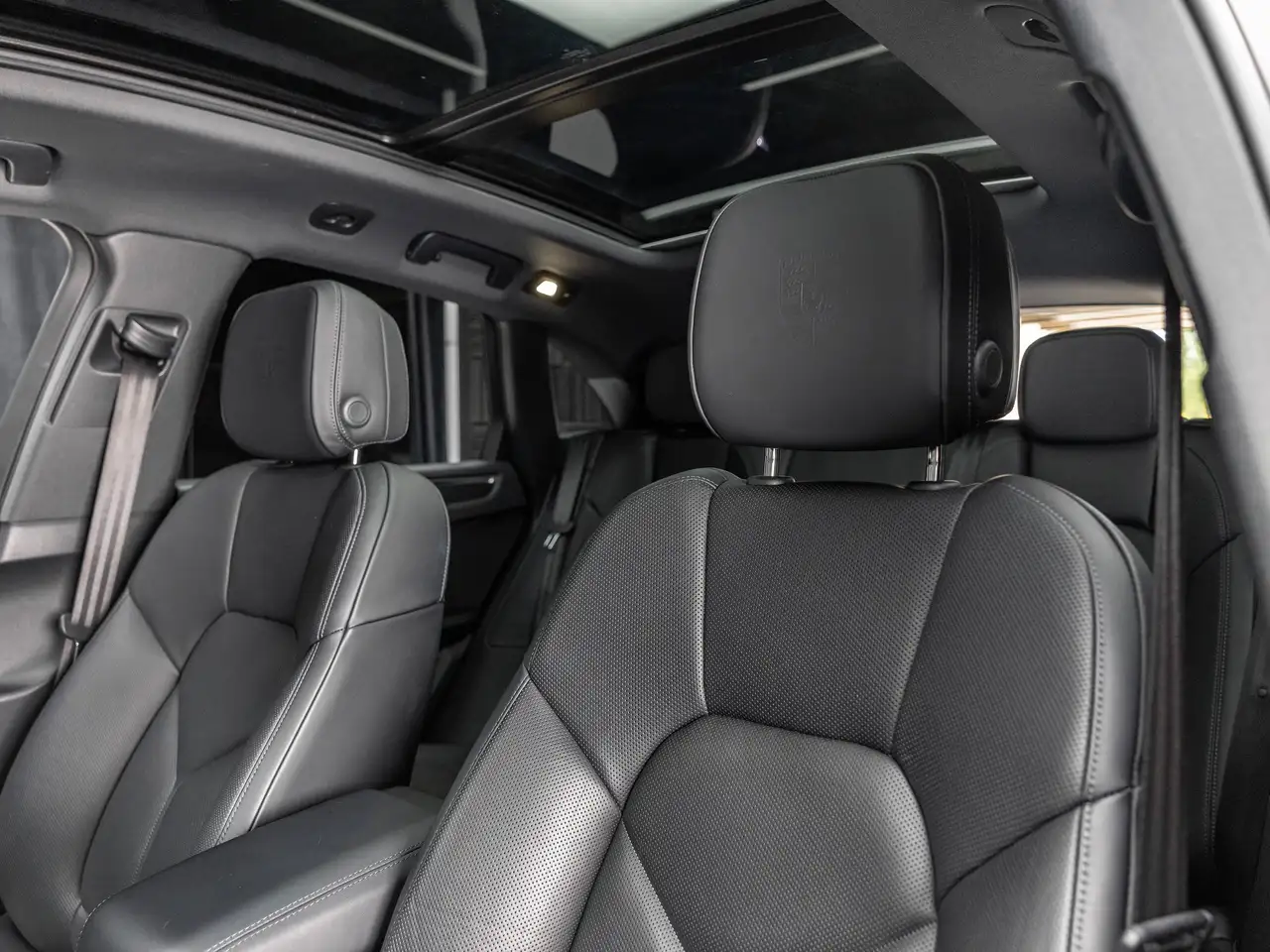 Porsche Macan снимка Porsche Macan