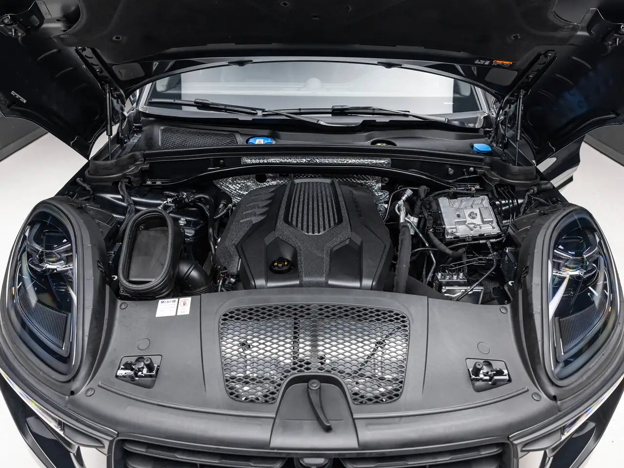 Porsche Macan снимка Porsche Macan