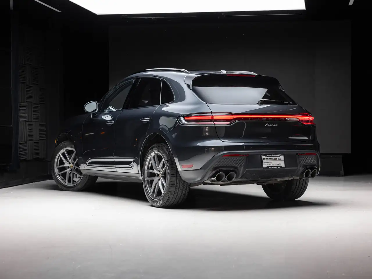 Porsche Macan снимка Porsche Macan