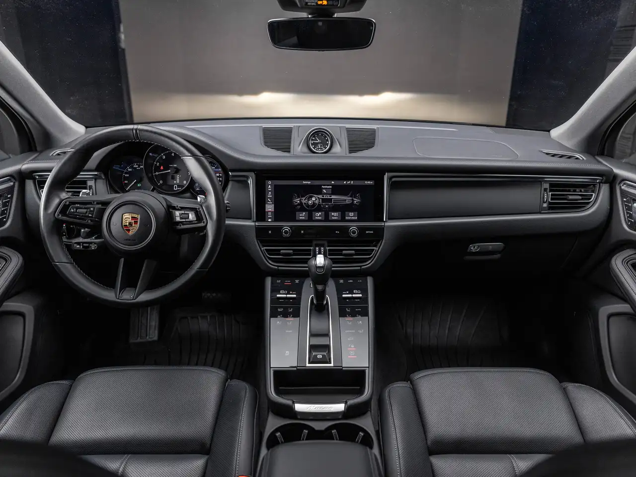 Porsche Macan снимка Porsche Macan