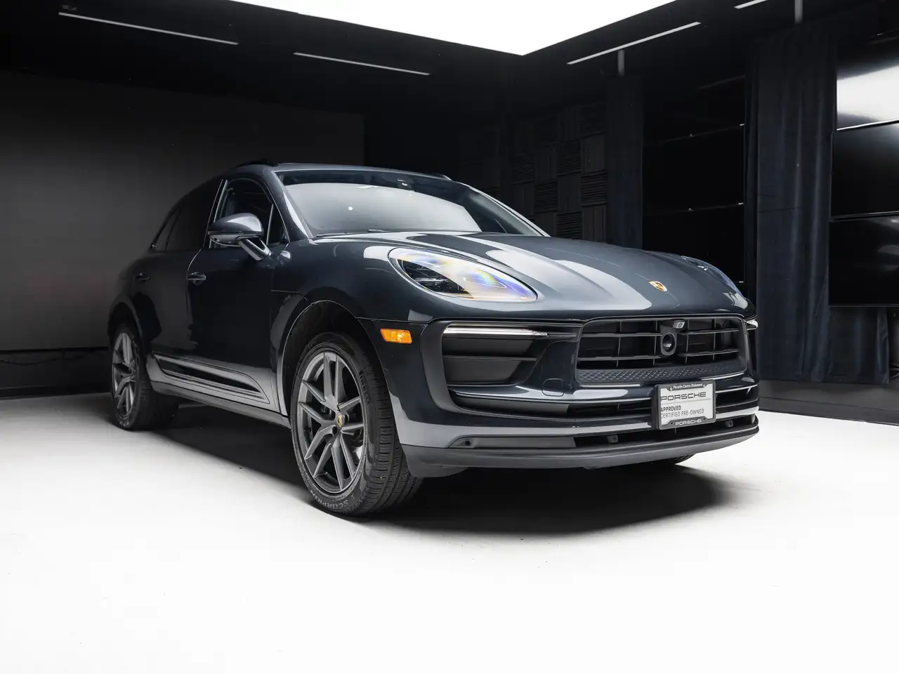 Porsche Macan снимка Porsche Macan