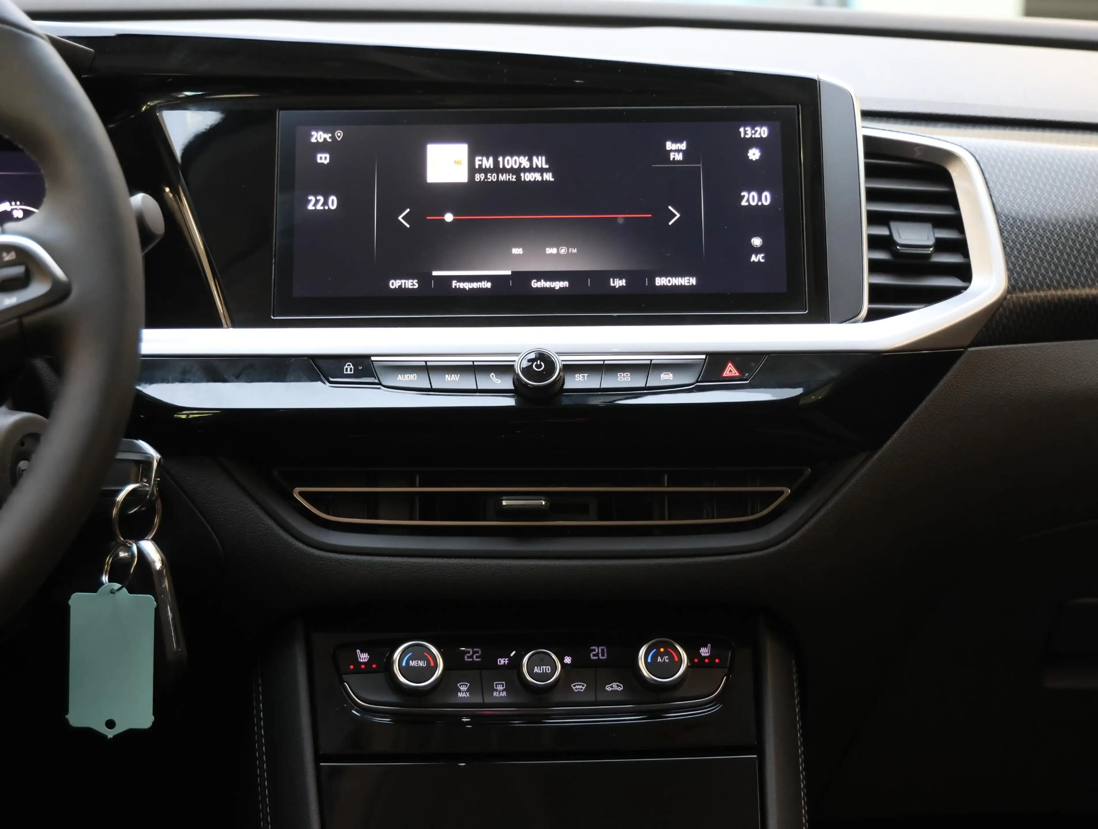 Opel Grandland SUV GS Line 130 pk Automaat | AGR Comfortstoelen | — photo 14