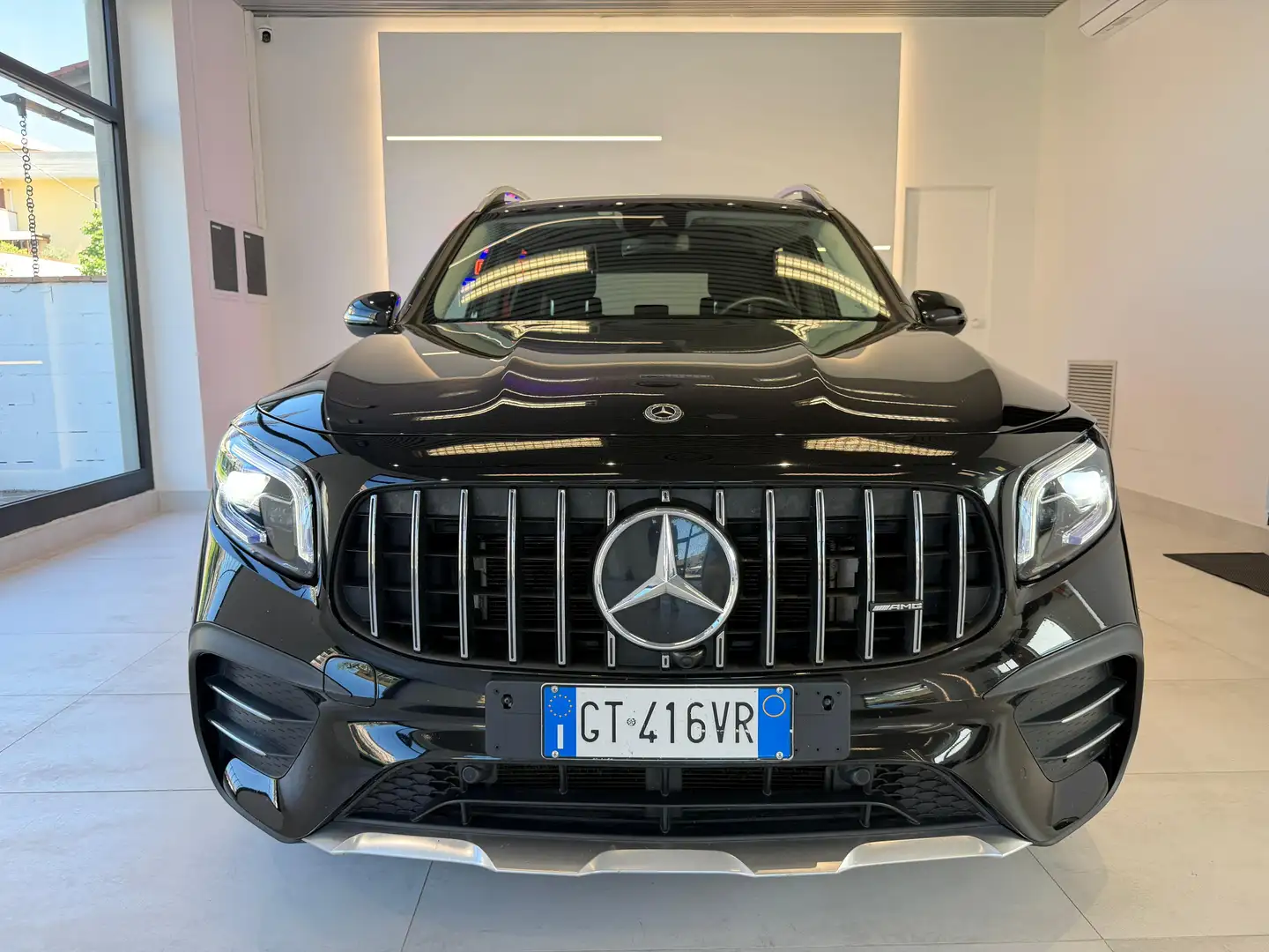 Mercedes-Benz GLB 35 AMG 4matic auto IVA DETRAIBILE Negro - 2