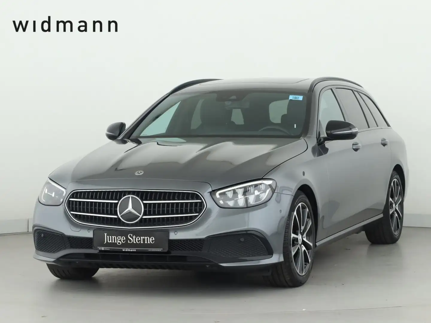 Mercedes-Benz E 220 d T *Facelift*AHK*Schiebedach*Night*Kamera Grau - 1