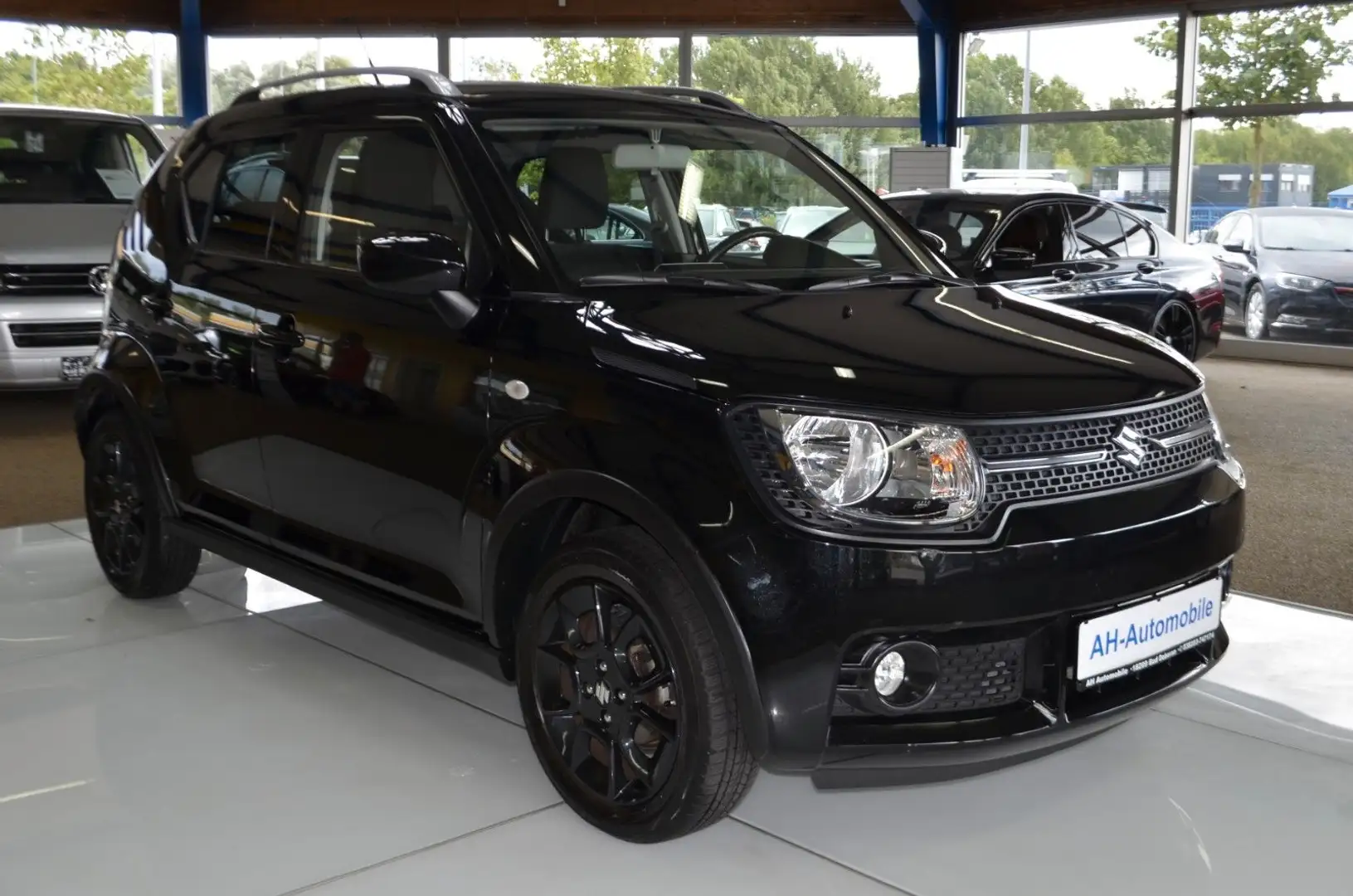 Suzuki Ignis Basic R-KAMERA / KLIMAANLAGE / 25TKM Schwarz - 2