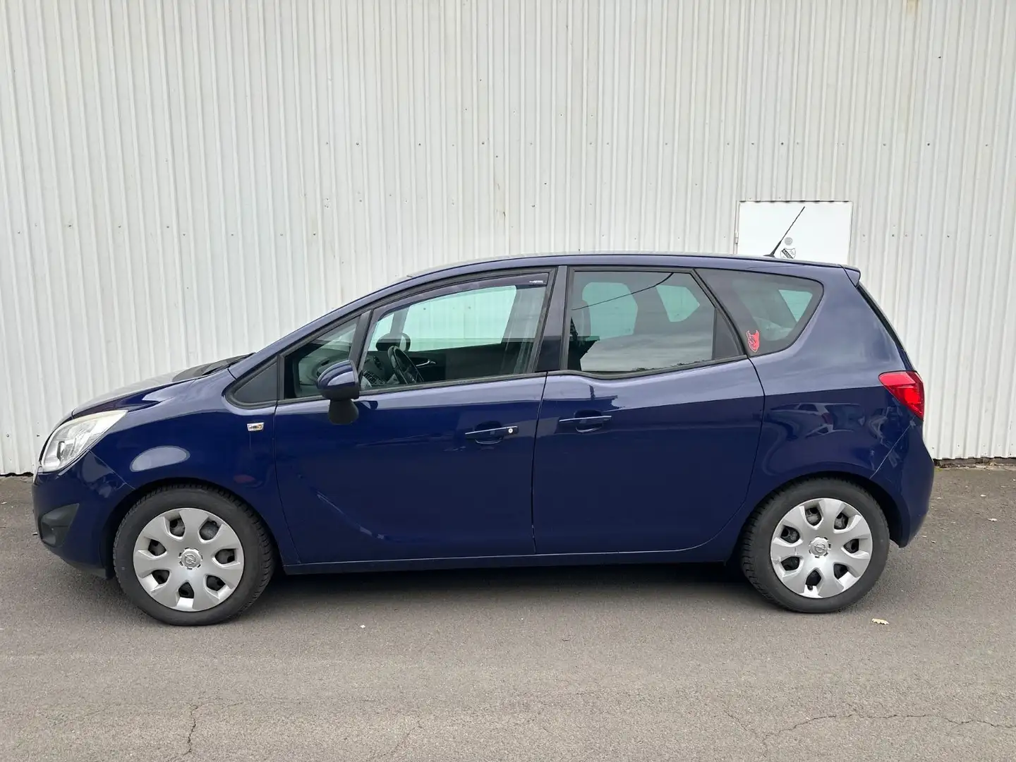 Opel Meriva B Design Edition Blau - 2