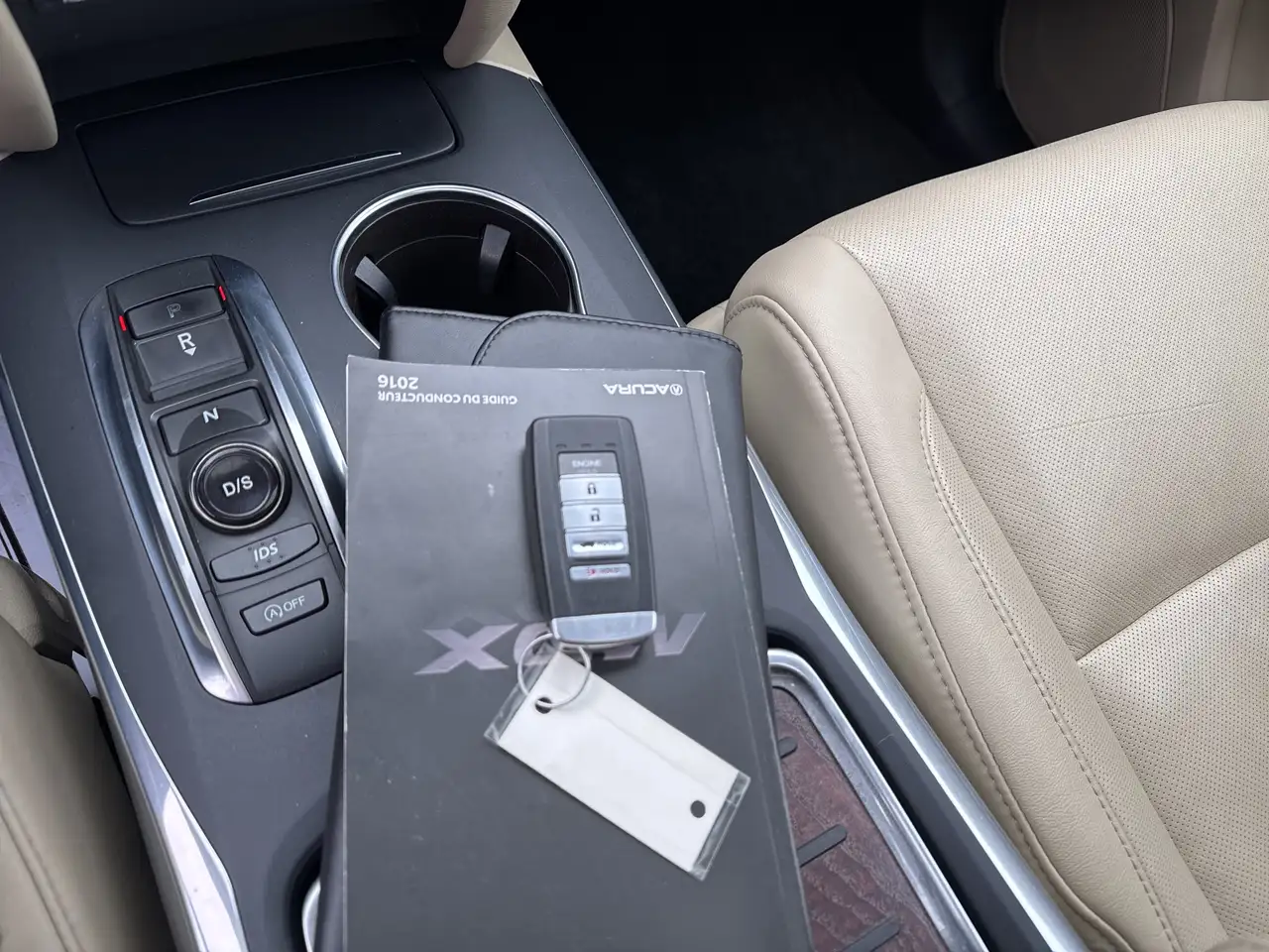 Acura MDX снимка Acura MDX