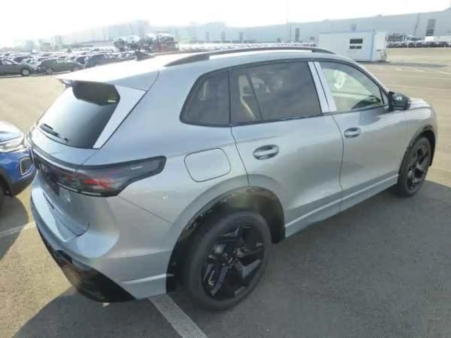 Volkswagen Tiguan 2.0 TDI R-Line AHK+Area View+Matrix+Leder Klima Argent - 2