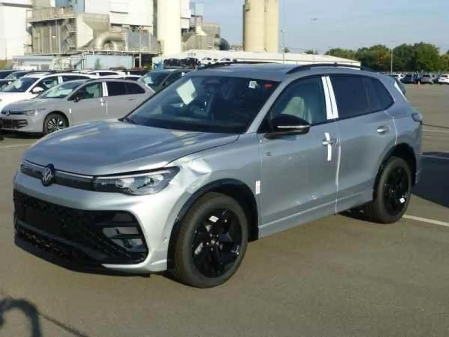 Volkswagen Tiguan 2.0 TDI R-Line AHK+Area View+Matrix+Leder Klima Argent - 1