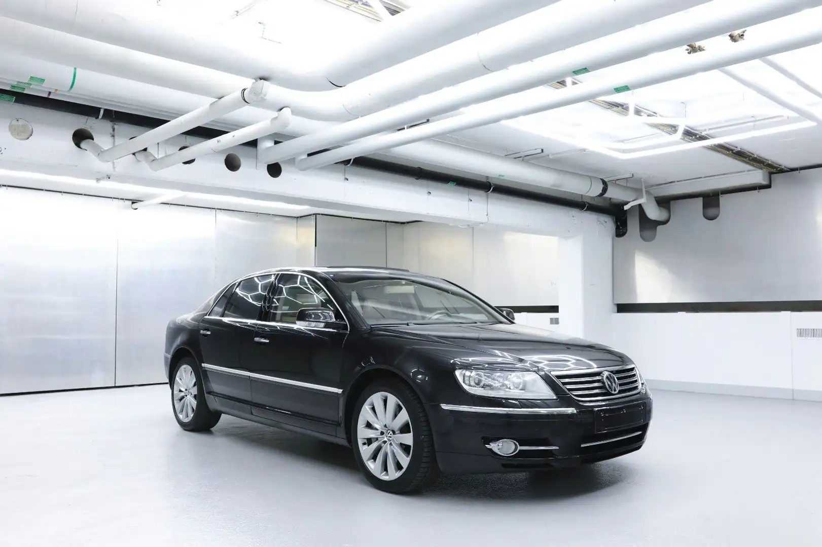 Volkswagen Phaeton 6.0 W12 4MOTION 4-Sitzer 2.Hand Nero - 1