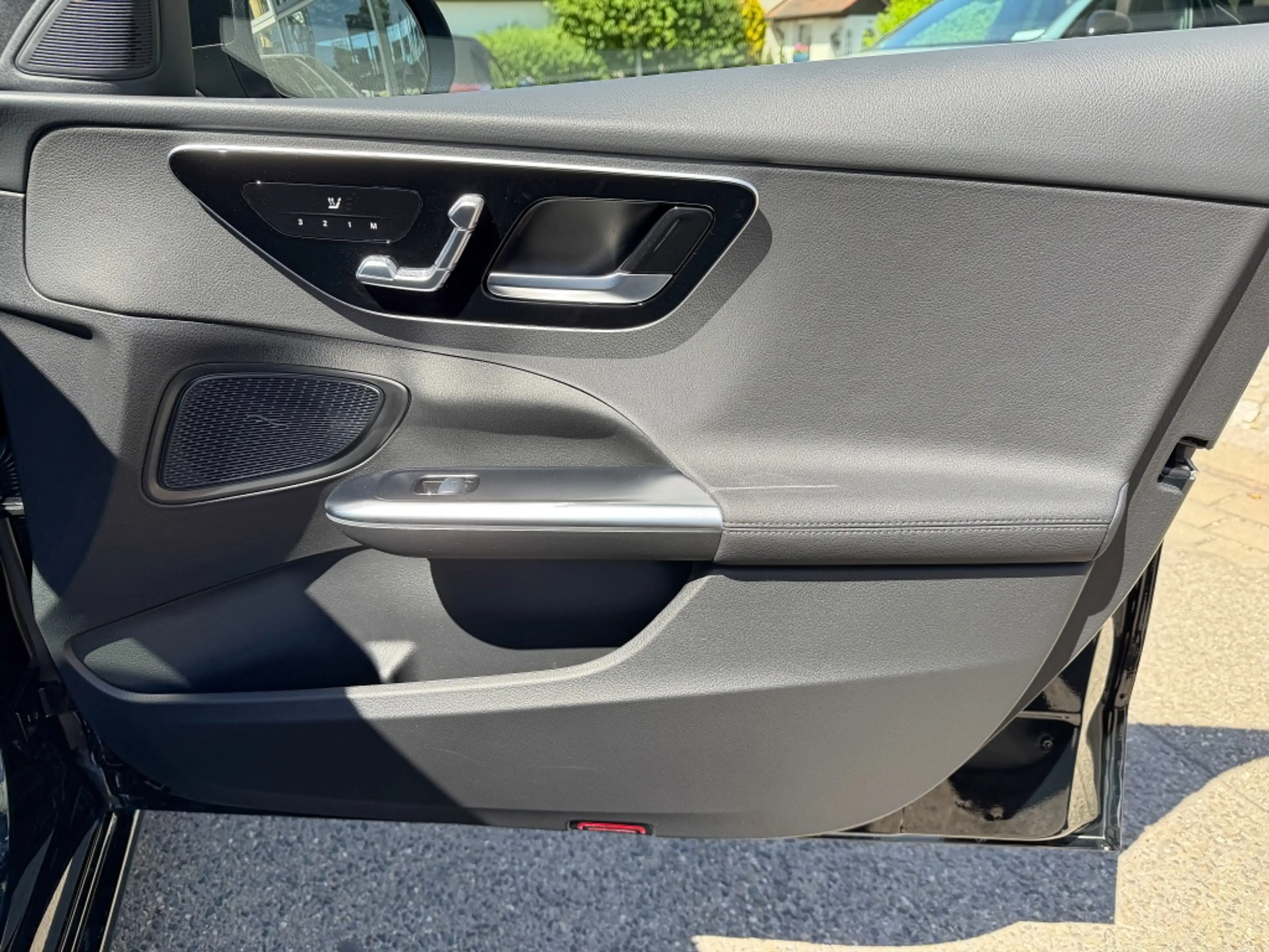 Mercedes-Benz C 200 d T Edition Avantgarde AHK ACC WinterP+M&S — photo 15